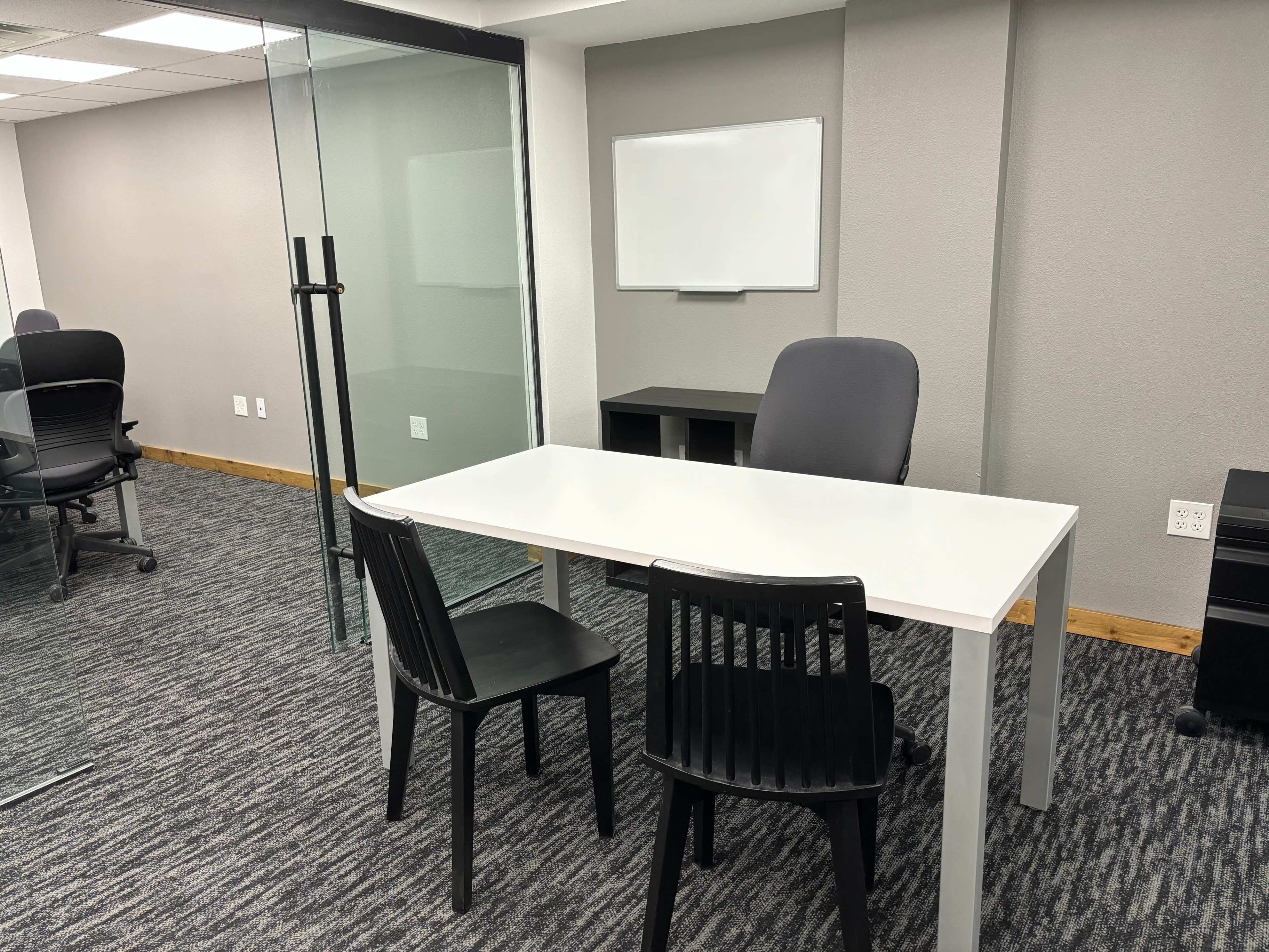 Large Team Day Office Image in Downtown, Waco, TX