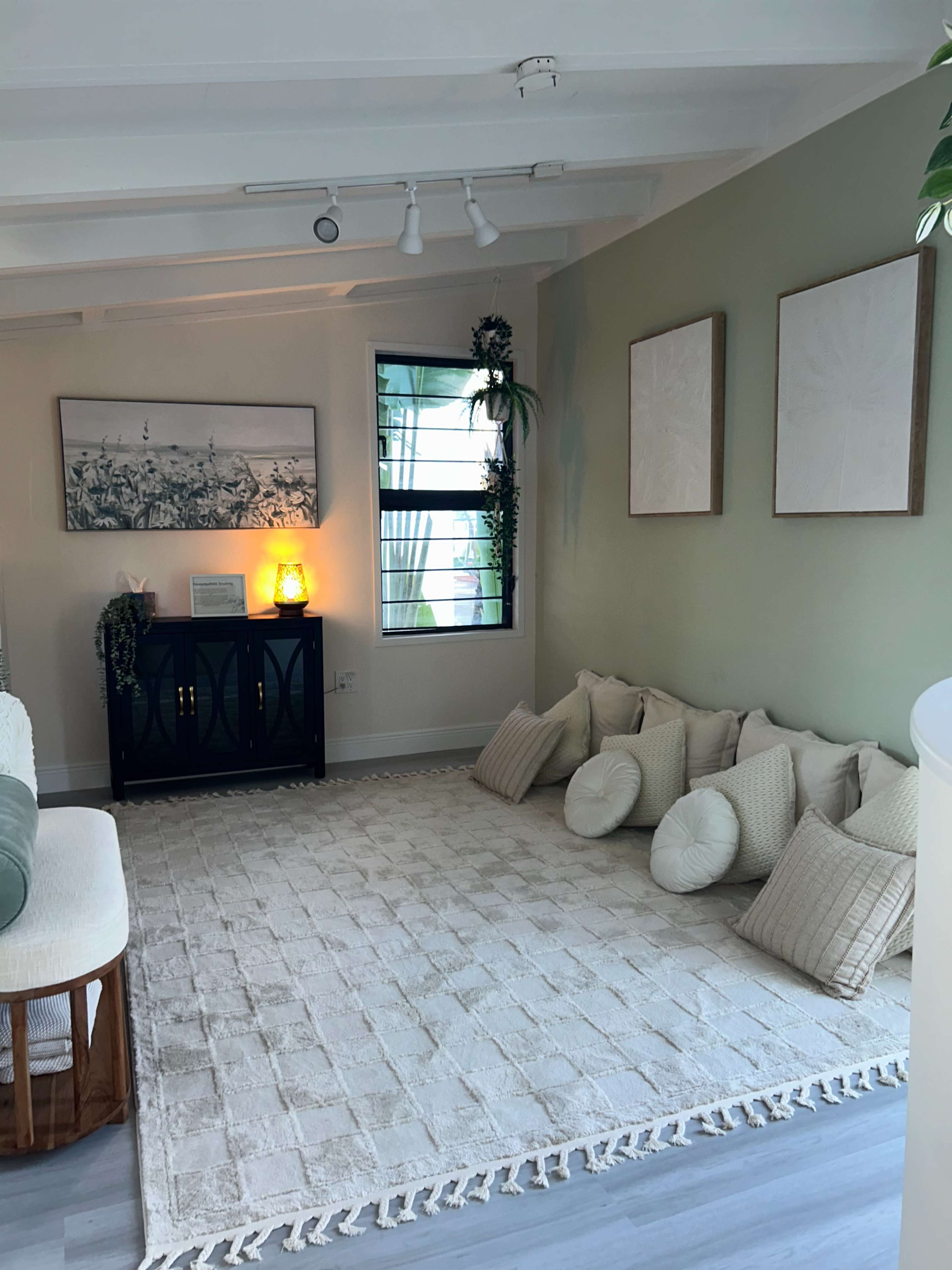 Roomy Downtown Whole Home Loft Event Space Image in Beverly Heights, Fort Lauderdale, FL