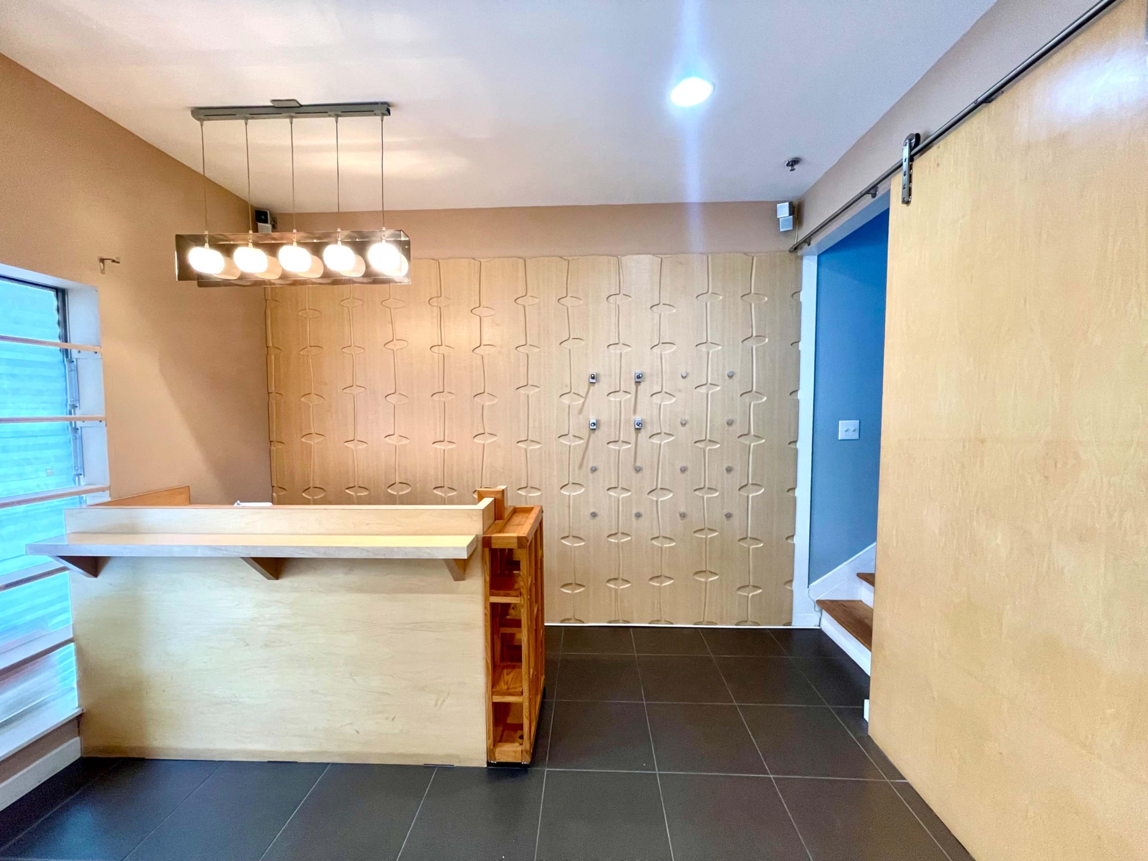 Downtown modern and cozy retail boutique, office or kitchen space Image in Downtown Atlanta, Atlanta, GA