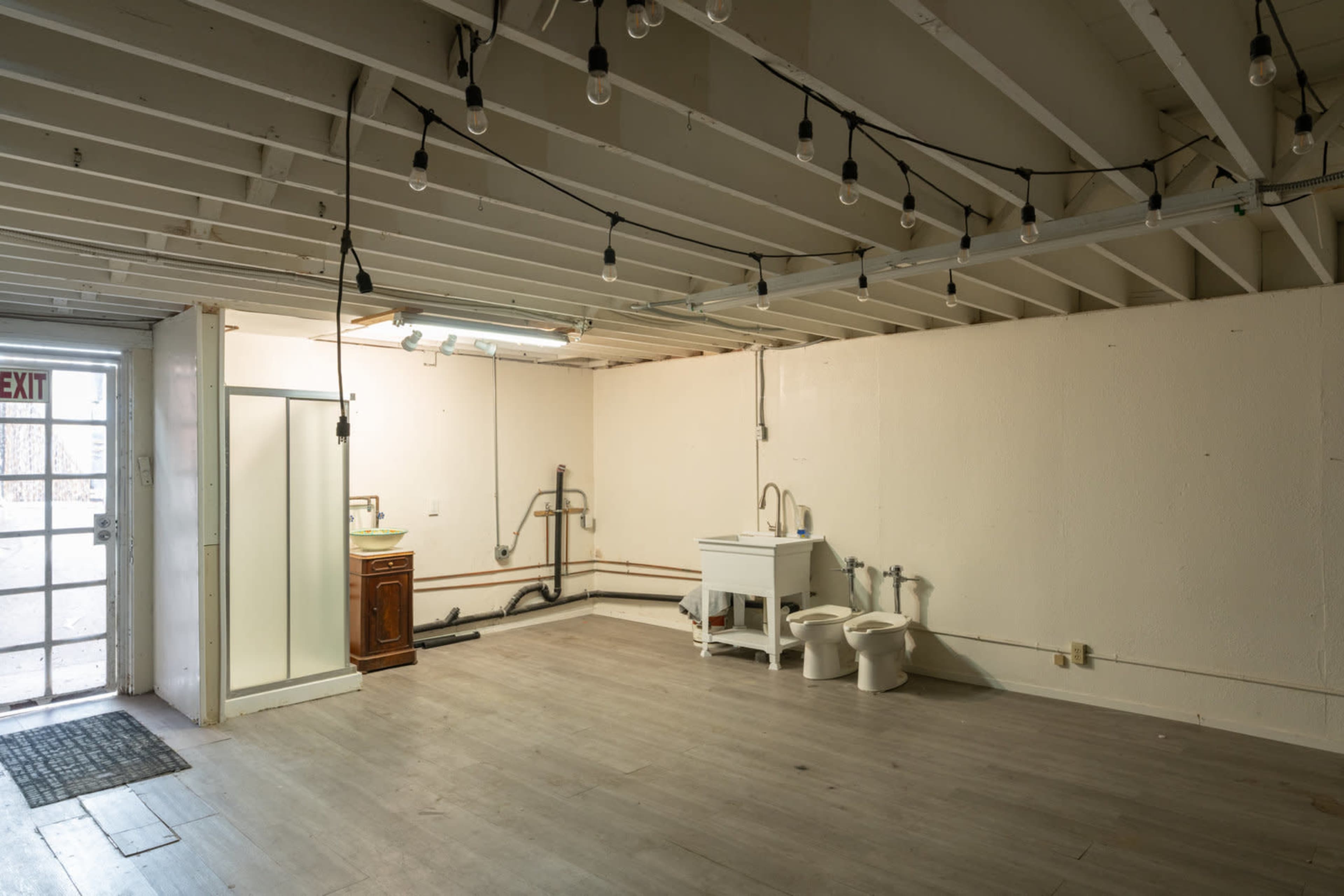 Film or Photograph in a first floor Loft-Style Office — Versatile 2,300 sq ft Space in Downtown San Pedro Image in San Pedro, San Pedro, CA