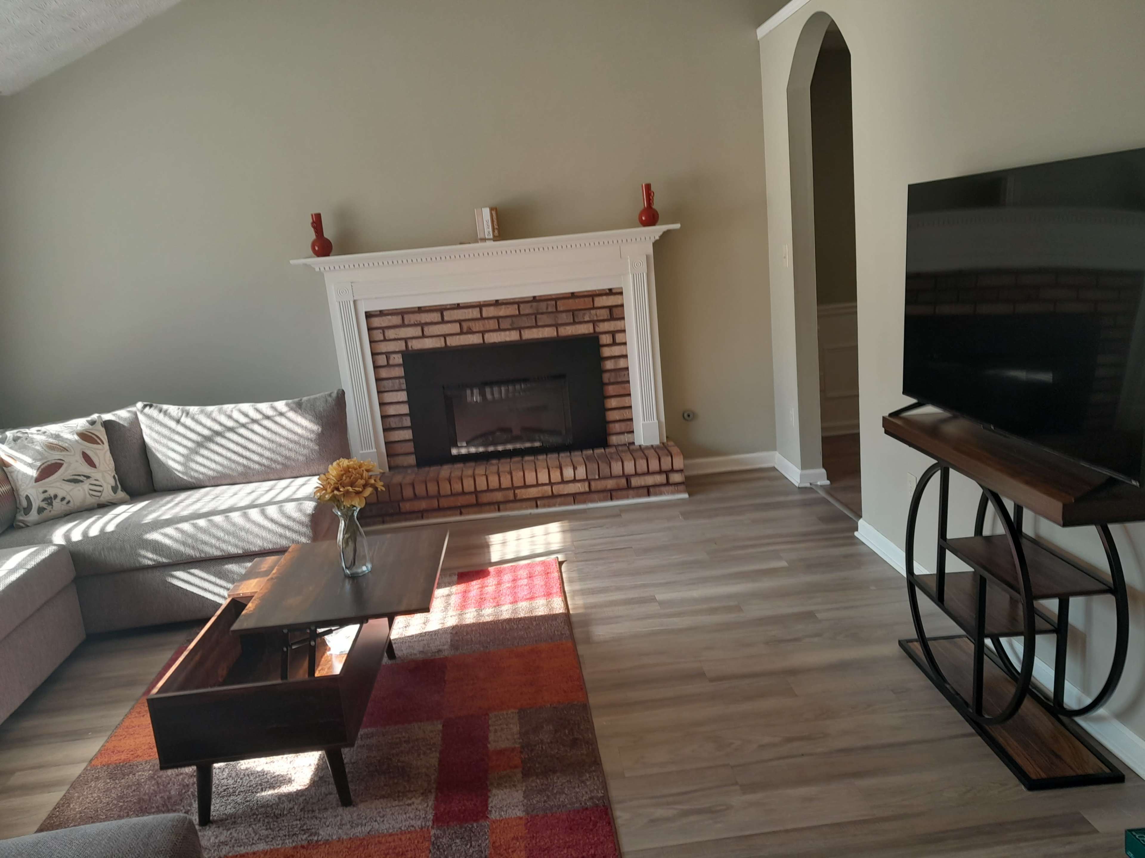Cozy Suburban House Image in Austell, Powder Springs, GA