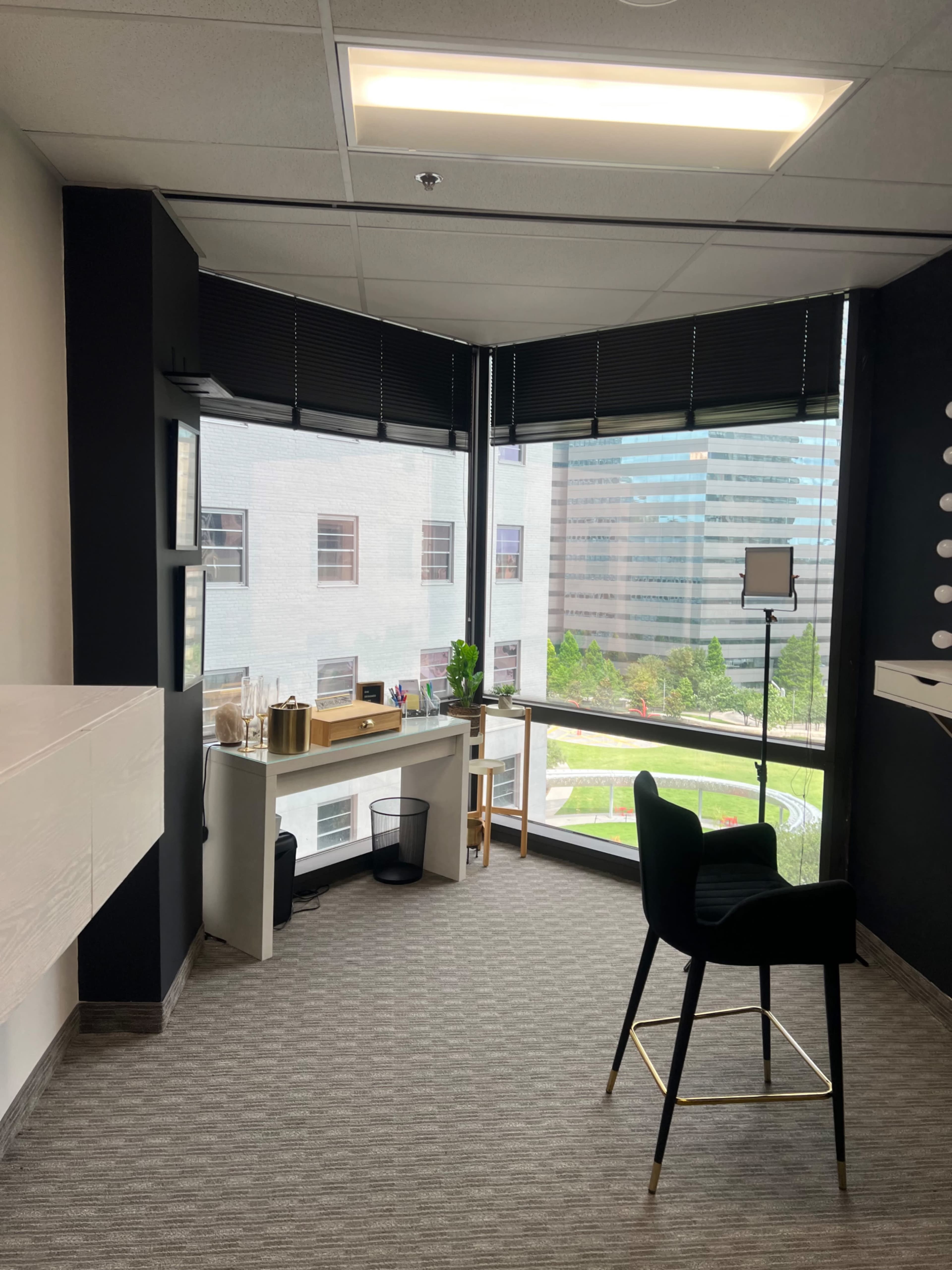 Downtown Chic Makeup Content Studio Image in Dallas Downtown Historic District, Dallas, TX