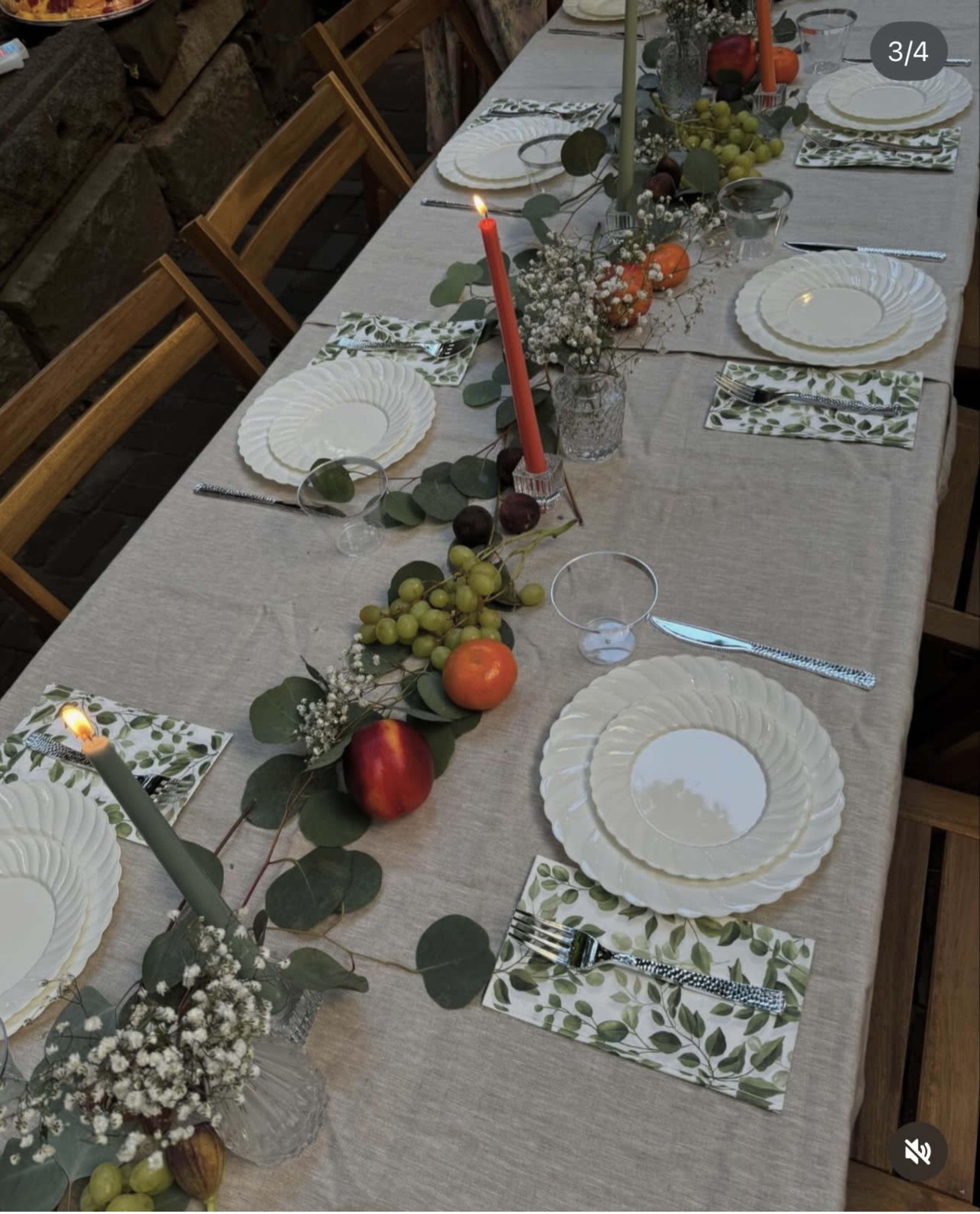 Urban Cottage Verdant Oasis with a private yard Image in Lower Manhattan, New York City, NY