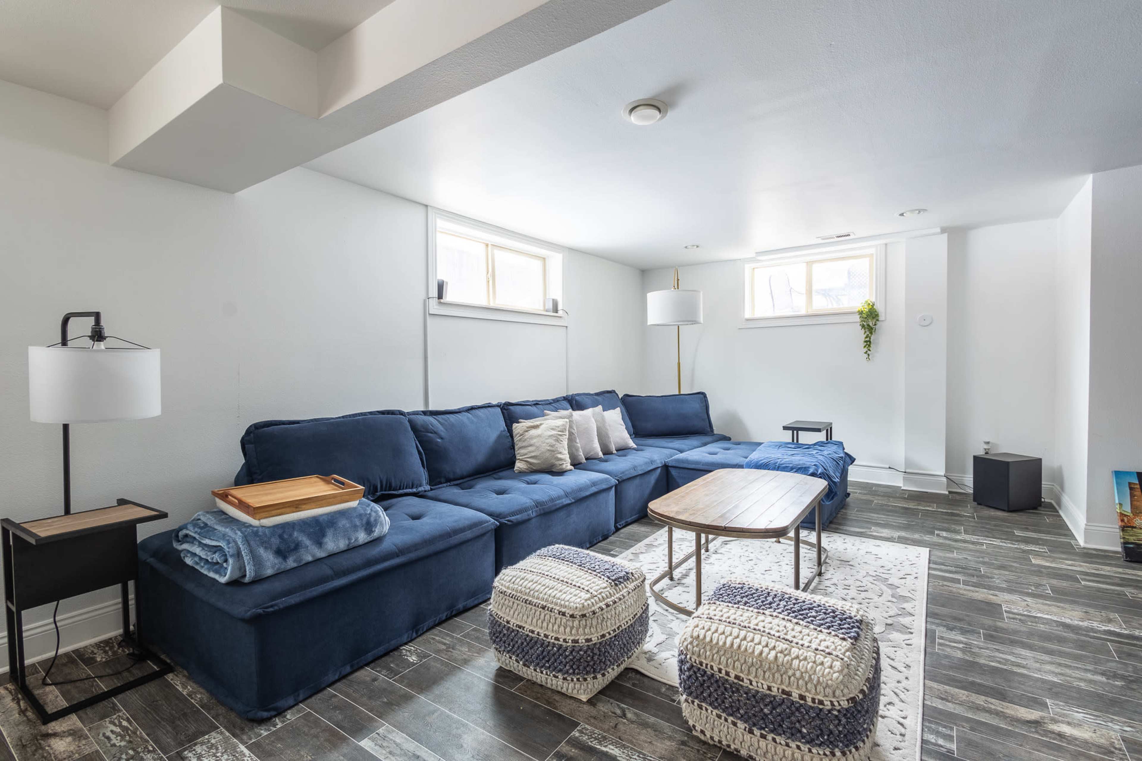 Urban Creative Retreat with Gym & Backdrops Image in Elyria-Swansea, Denver, CO