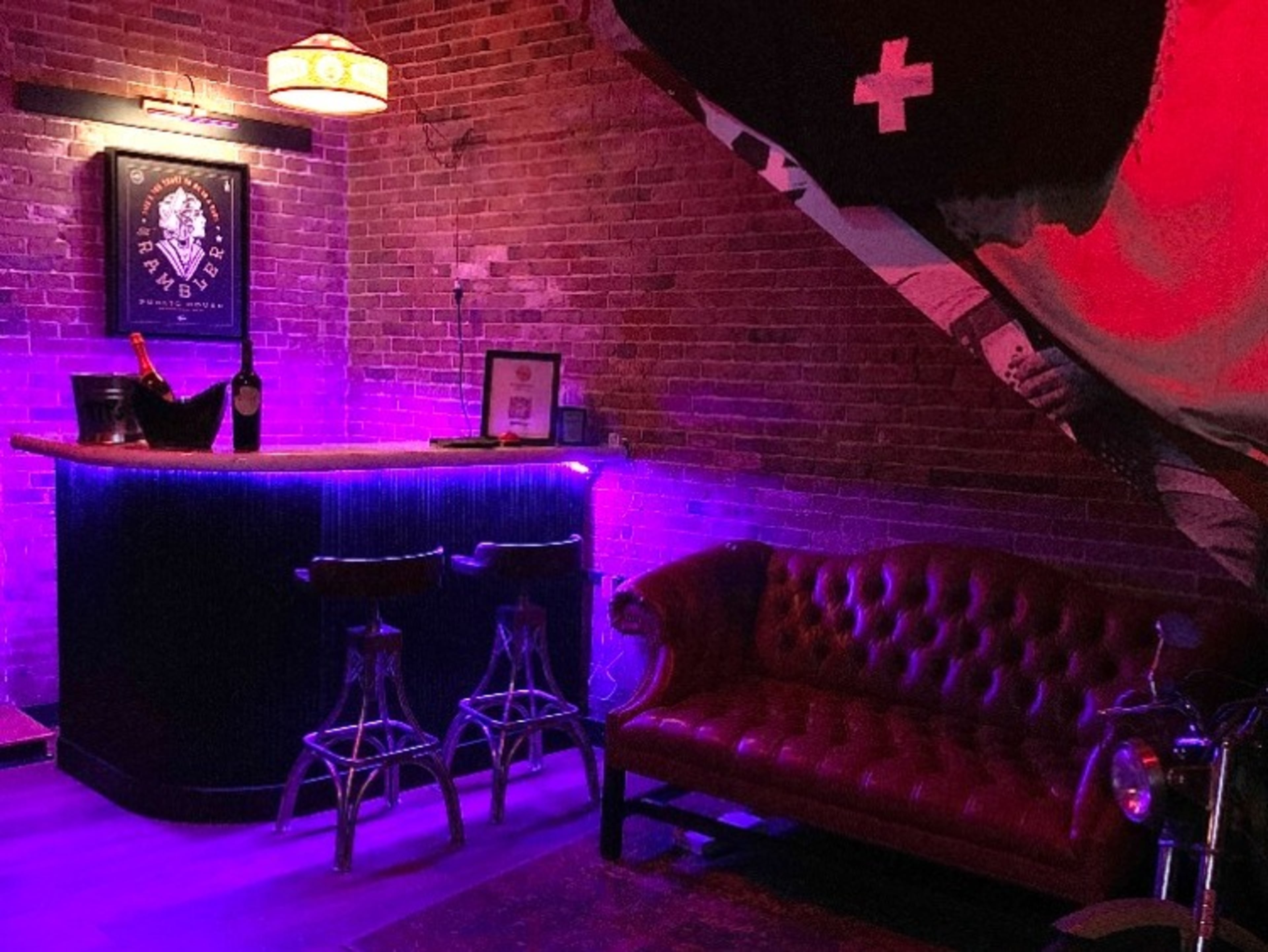 Full Bar Set Up