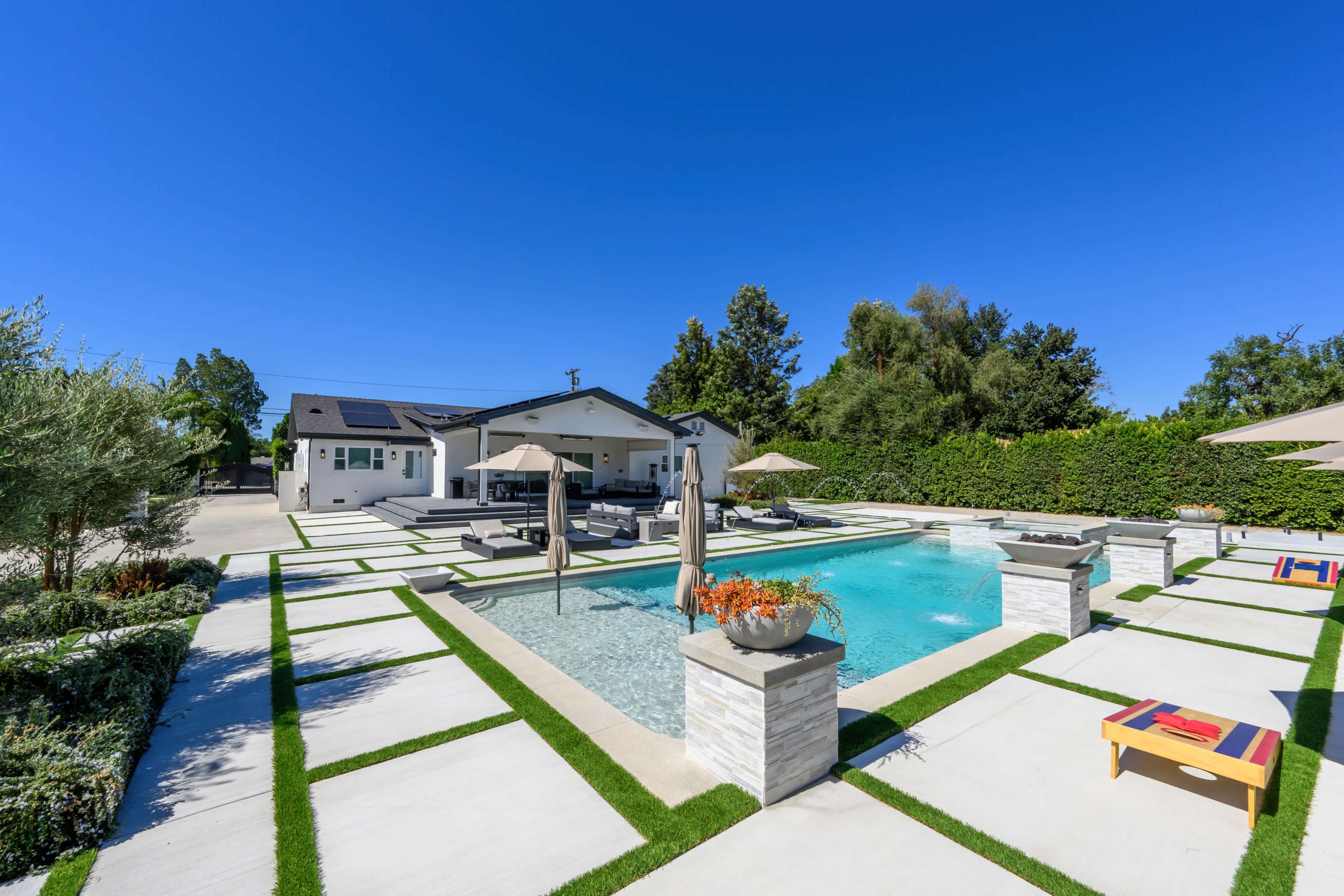 Lush 1-Acre Private Lot with Resort-Style Pool, Gardens, Iconic Classic Cars & Multiple Shoot Locations Image in North Hills, North Hills, CA