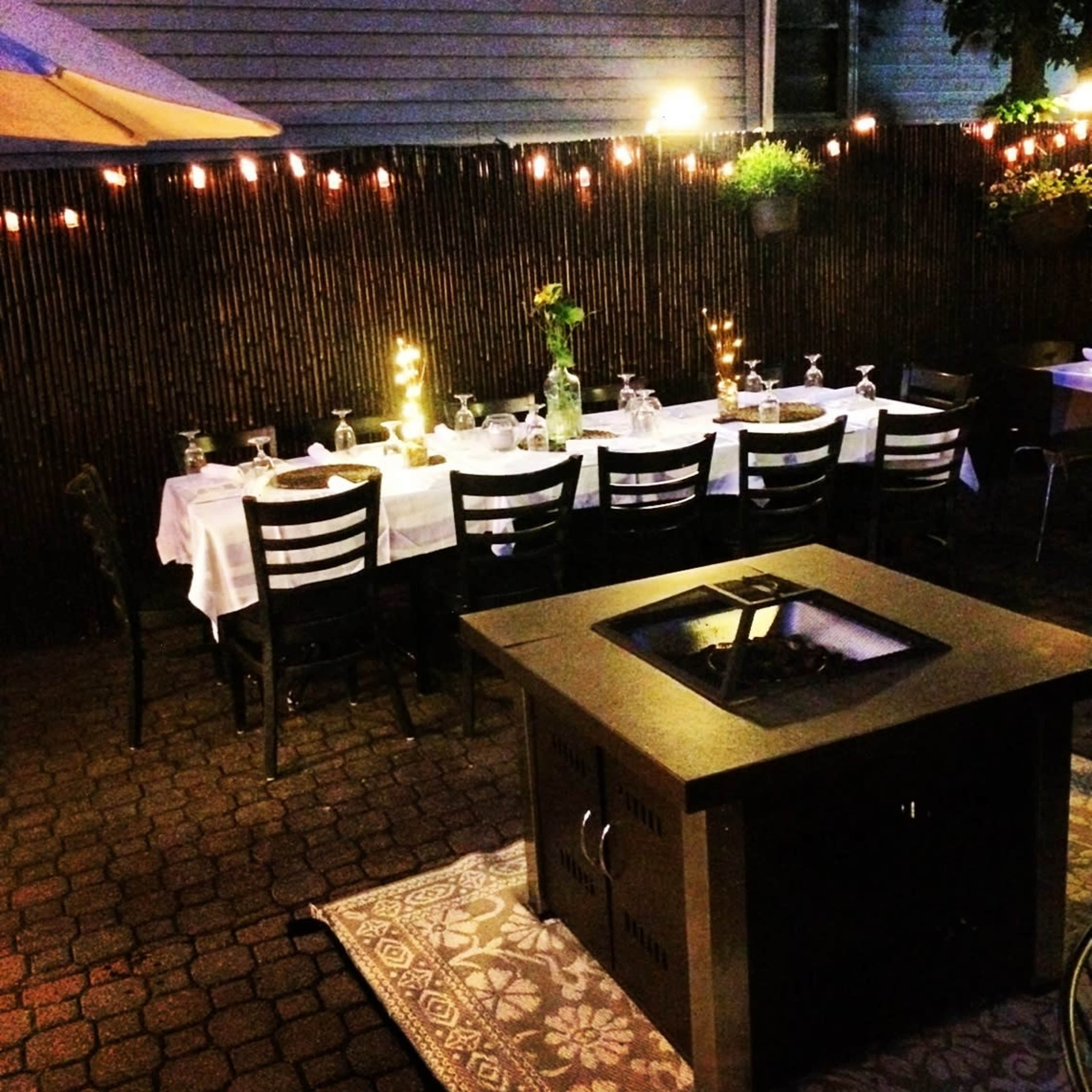 Pelham Restuarnt with Patio and Lounge- Cool, hip space for private events Image in Pelville, pelham, NY