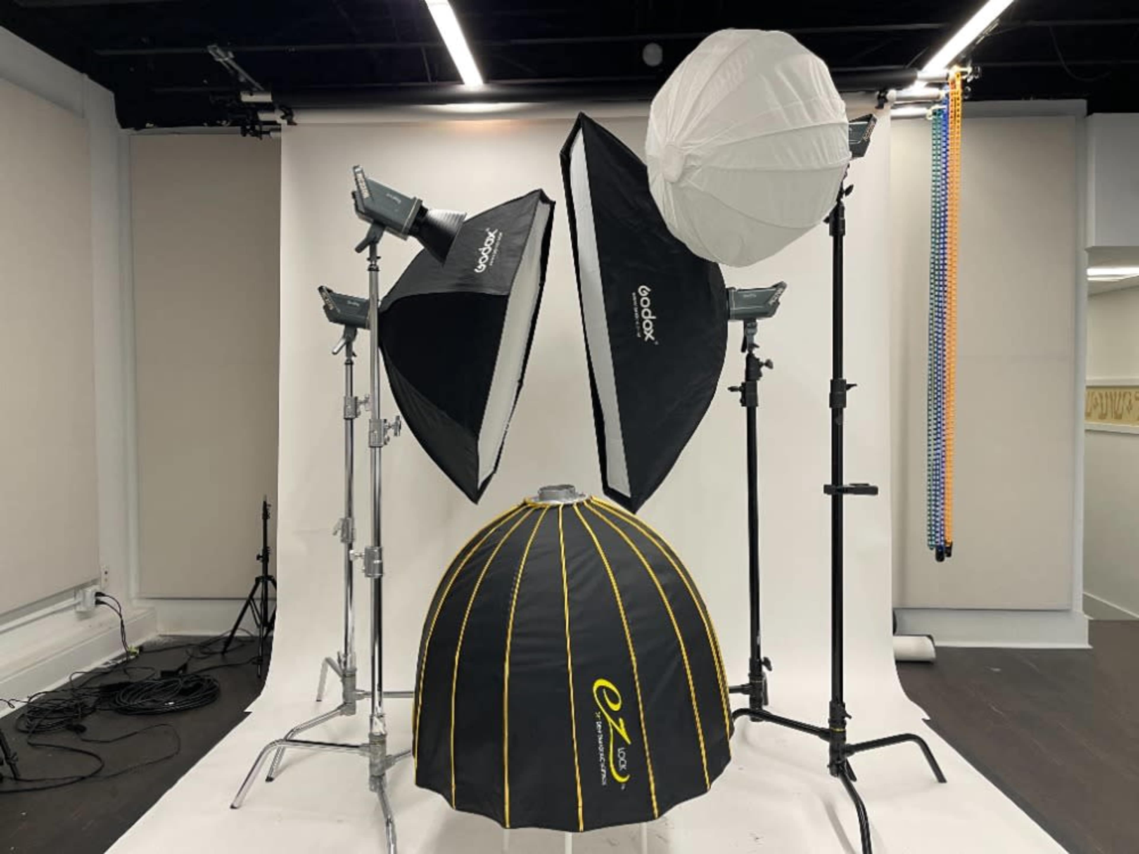 Tones Studios | Photo & Video Studio with Controlled Environment ...