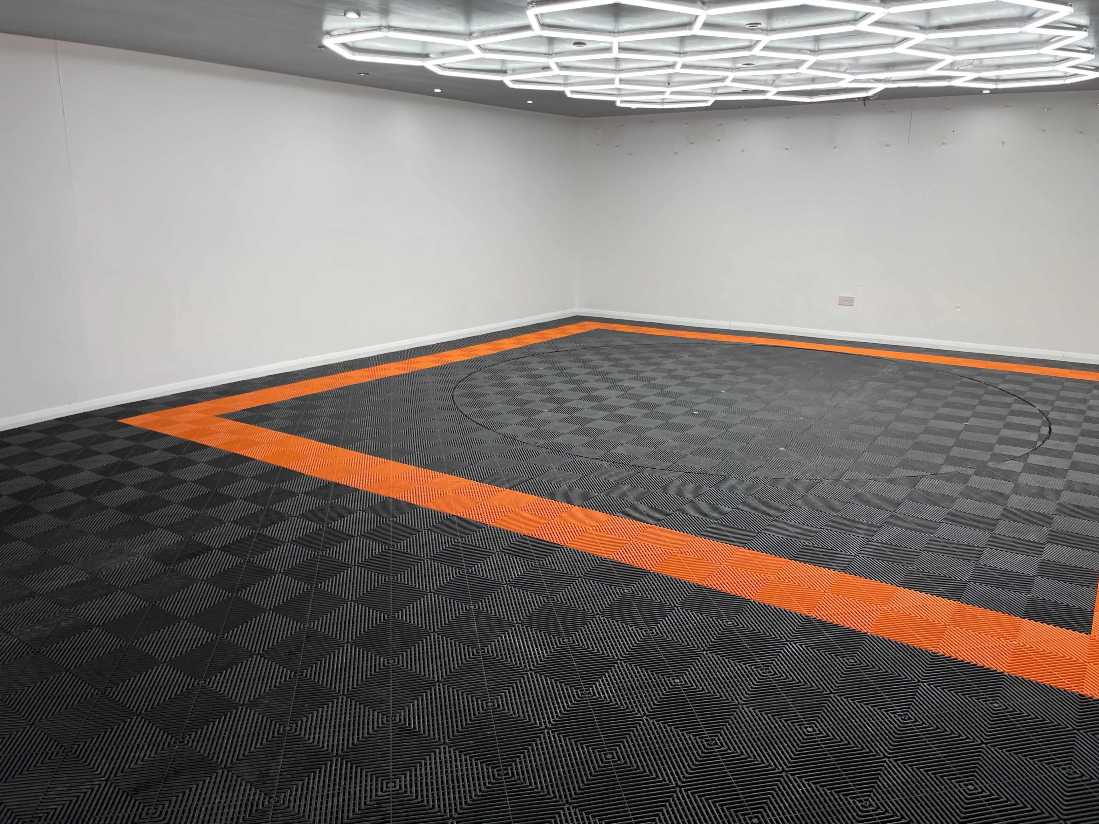Content Creation / Music Video Studio Hire Image in Harlow, Harlow, ENG