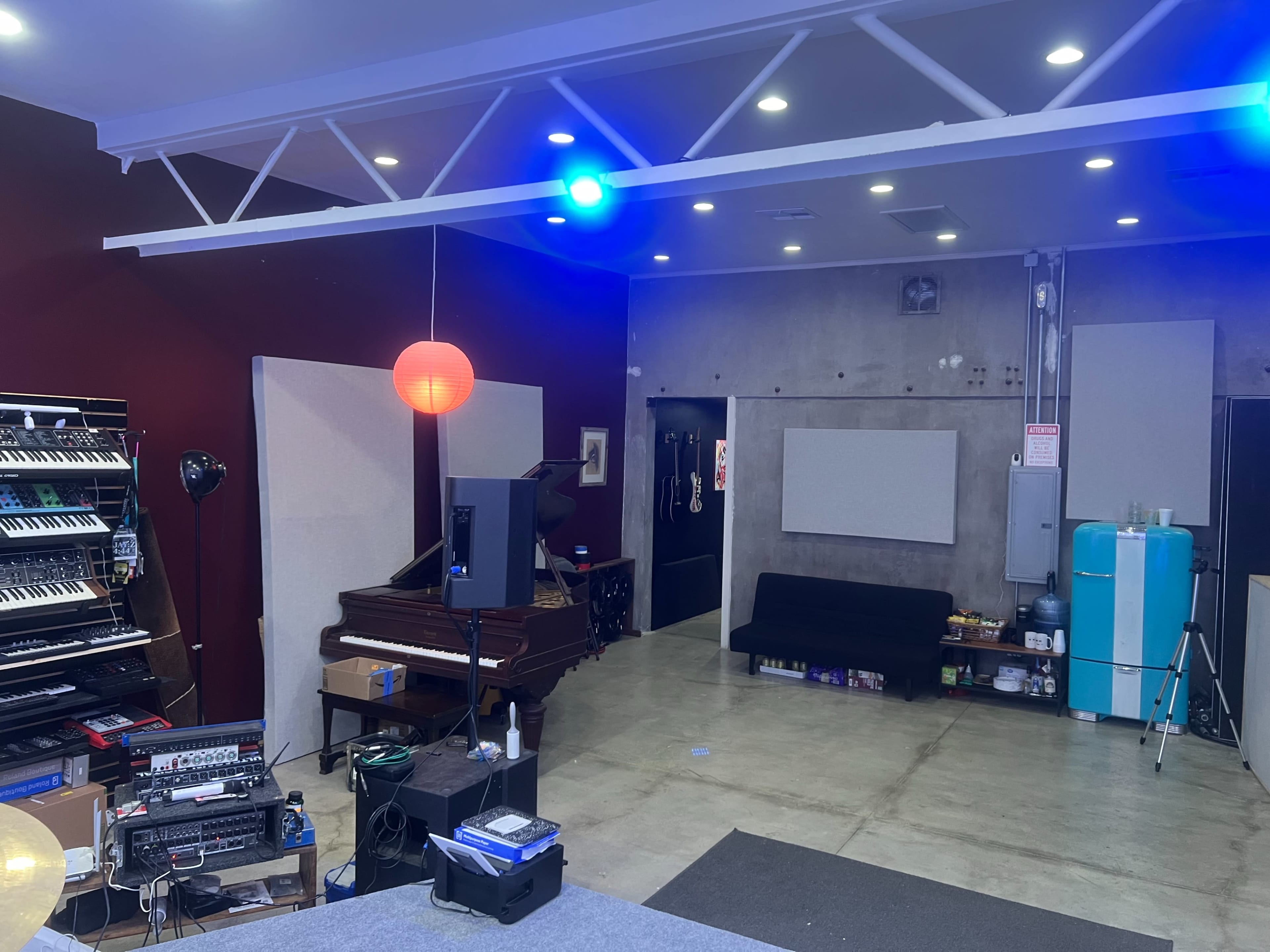 Recording Studio and Music Video Recording Space Image in Valley Glen, North Hollywood, CA