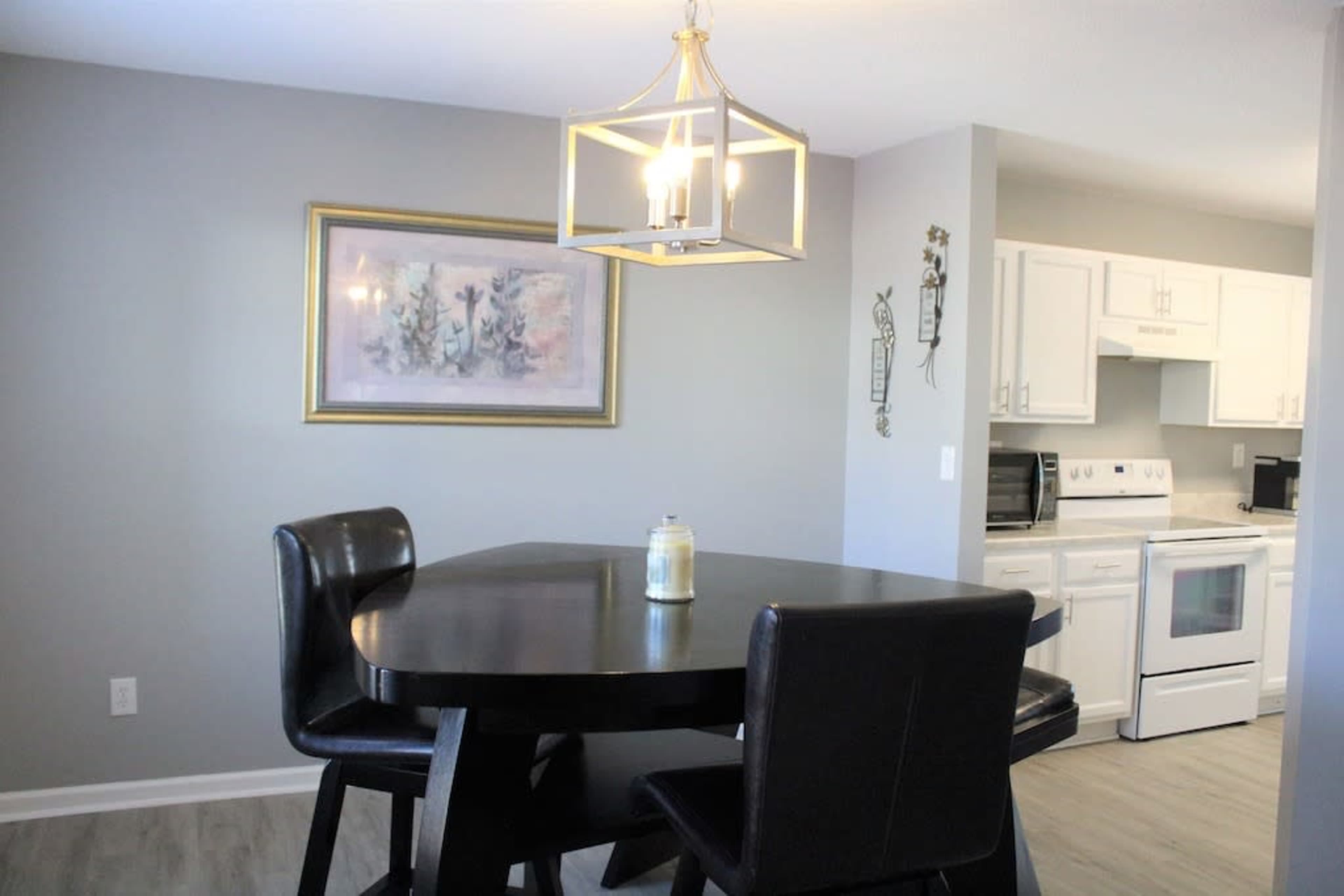 10 minutes from airport roomy townhome Image in South Fulton, Atlanta, GA