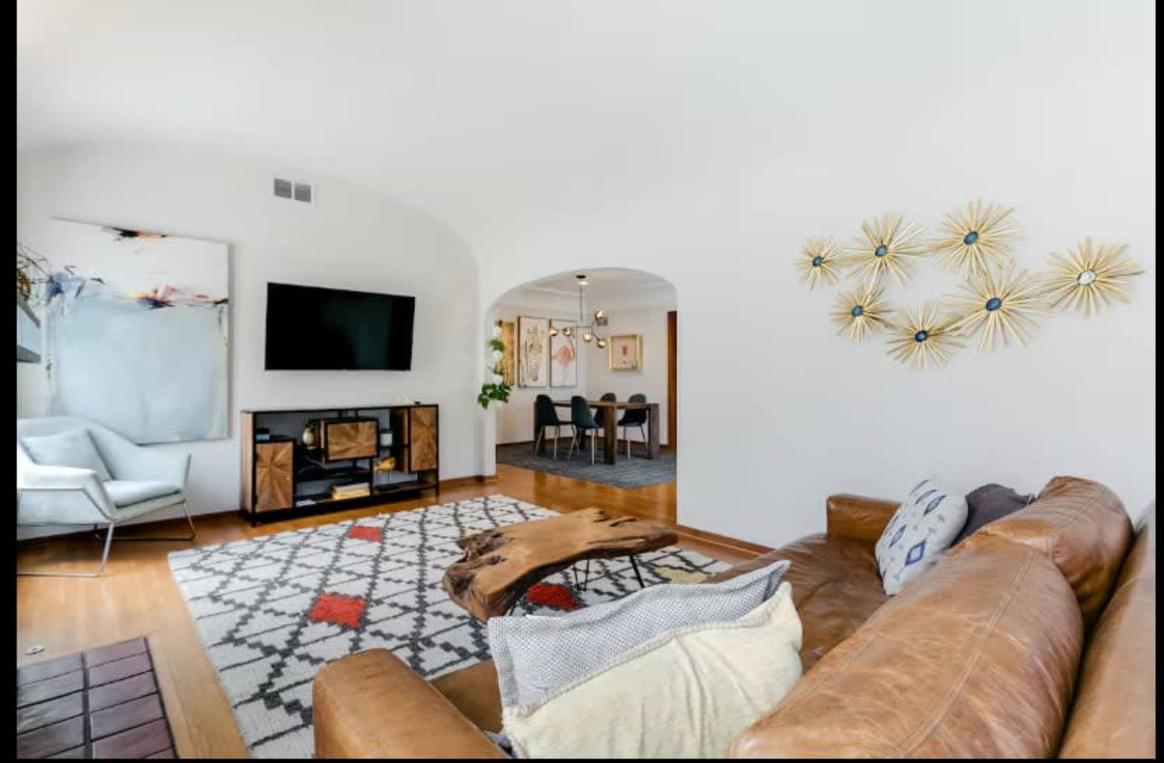 Renovated Spanish-Style Long Beach Home – Bright, Characterful Space for Shoots Image in Long Beach, long beach, CA