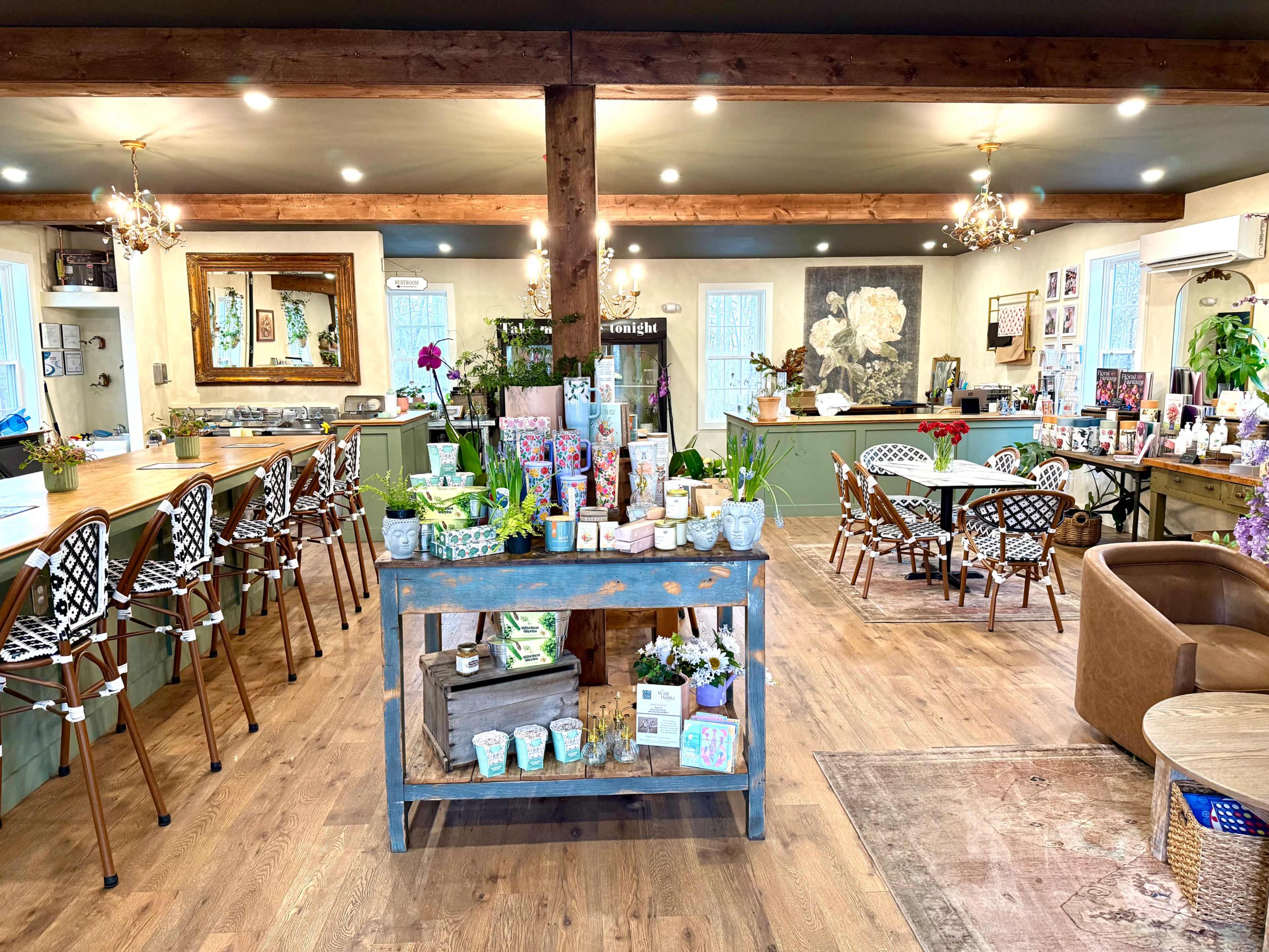 Charming Converted Barn Image in Raynham, raynham, MA