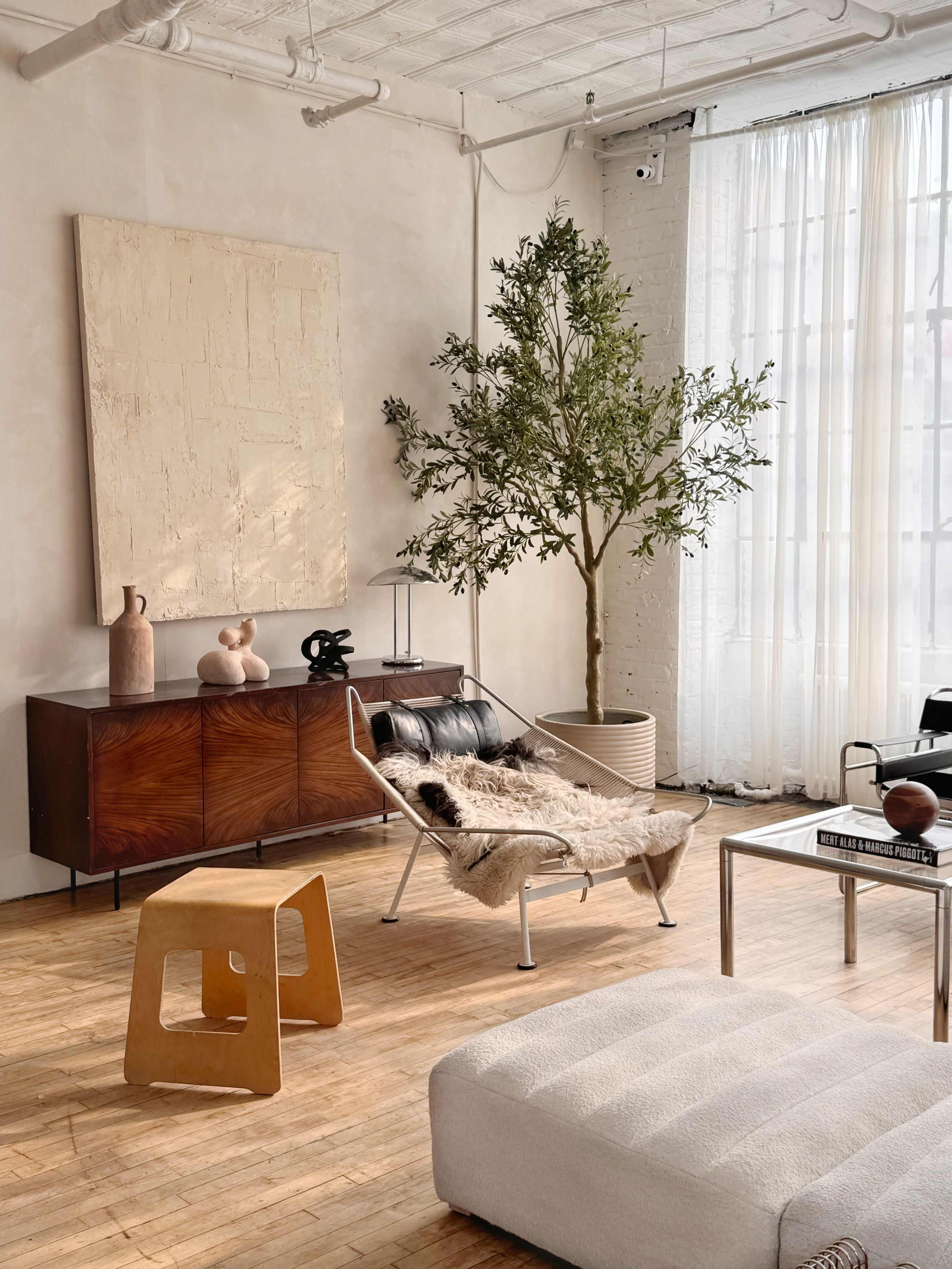 STUDIO CLYX I / Natural Light Studio Loft with Designer Furniture Image in Bushwick, Brooklyn, NY