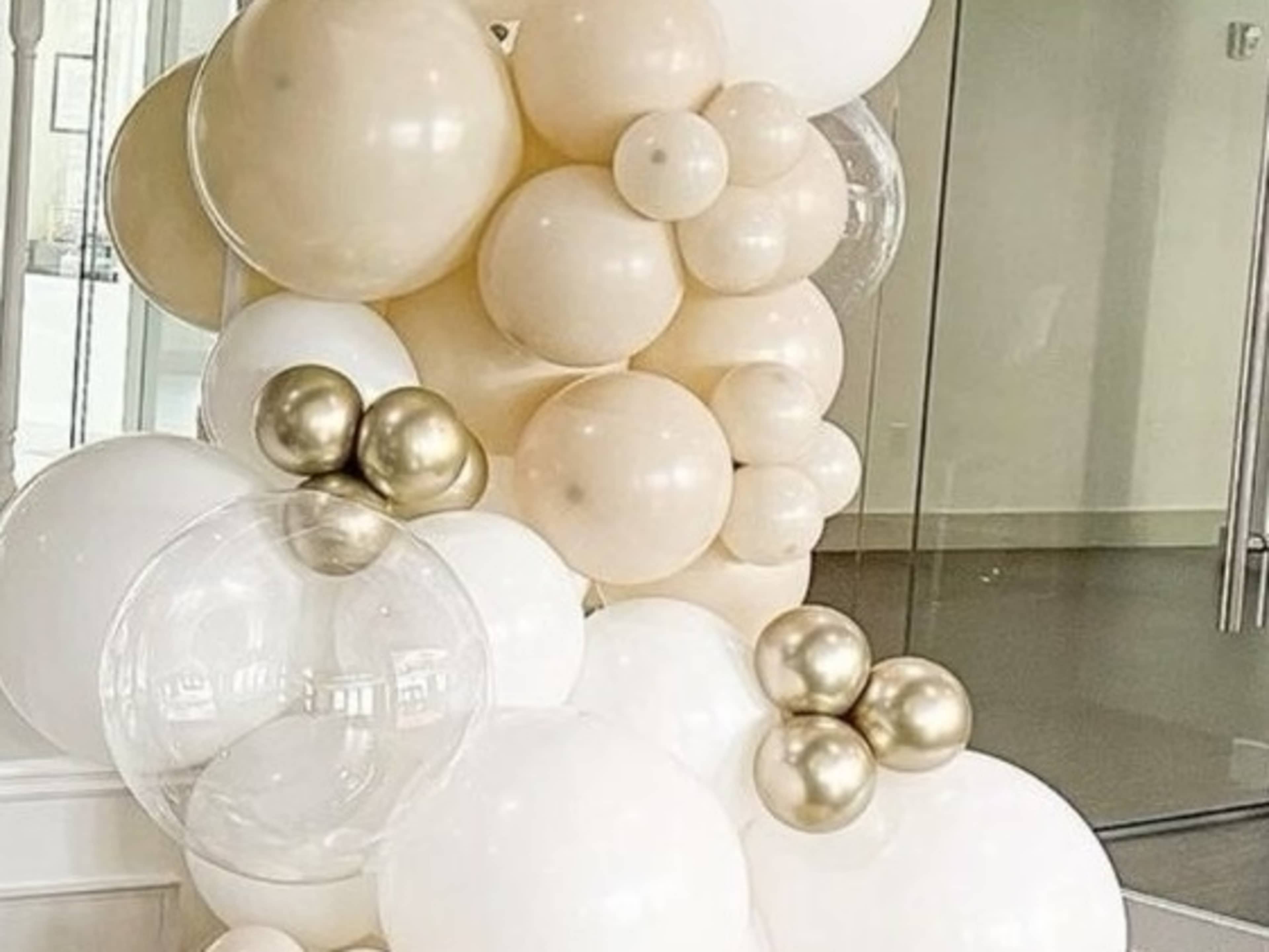 Balloon garland. For dessert cart only  