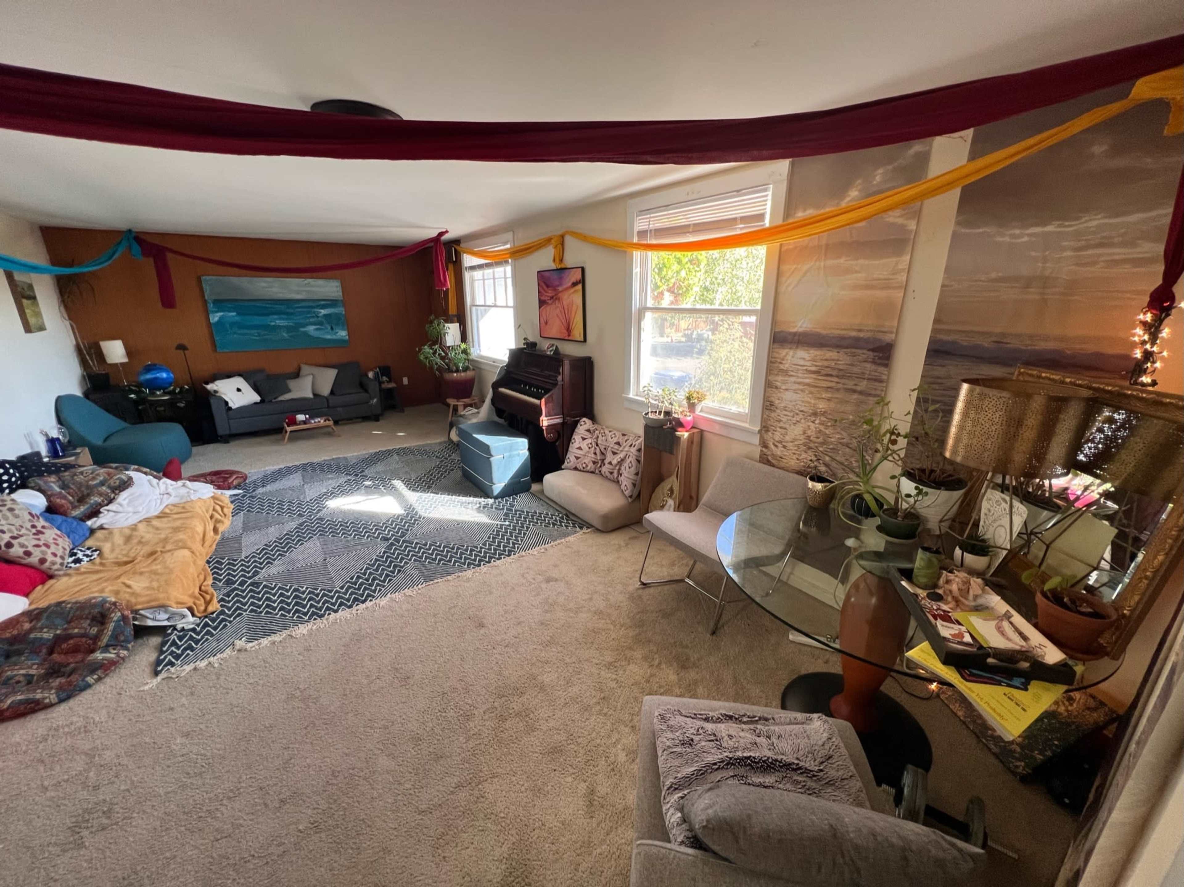 Fremont Art House - Workshops, Filming, Etc - Sleeps 6, 2 bedroom, 1.5 bath Image in Fremont, Seattle, WA