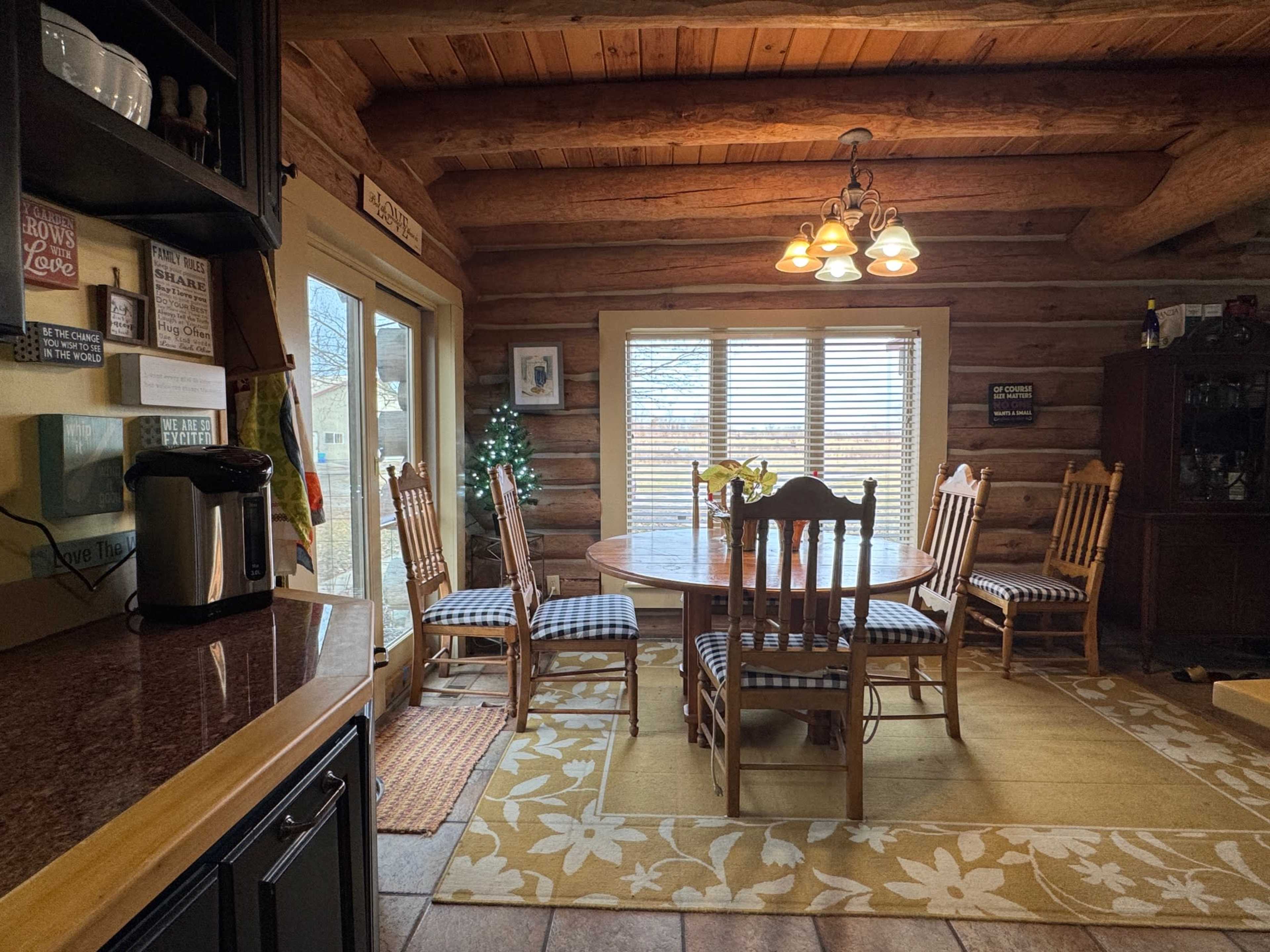Serene Charming Cabin In The Woods Image in Center Township, Richmond, IN