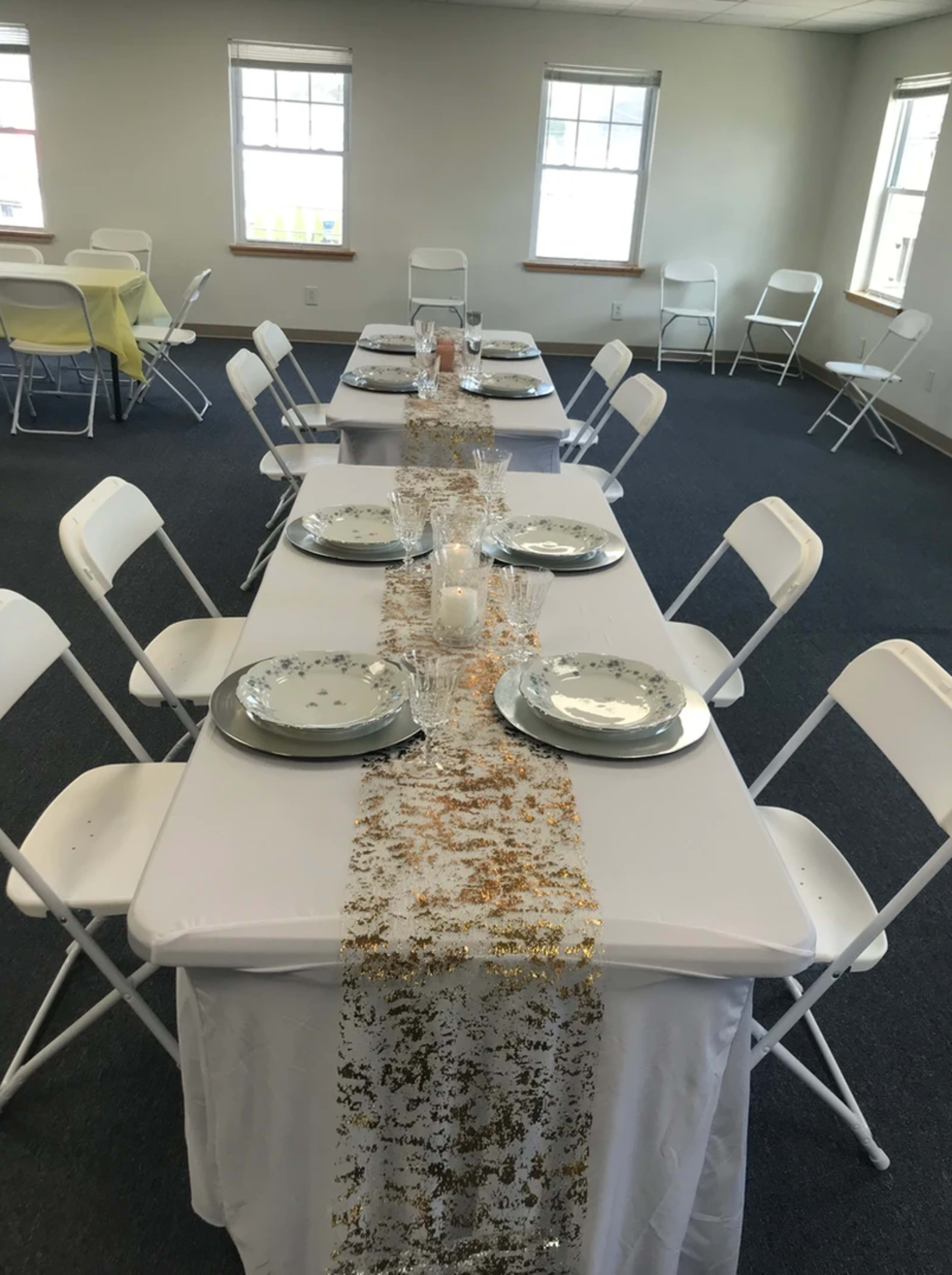 Location - Coraopolis, PA, 2nd floor space, great view Image in Coraopolis, Coraopolis, PA