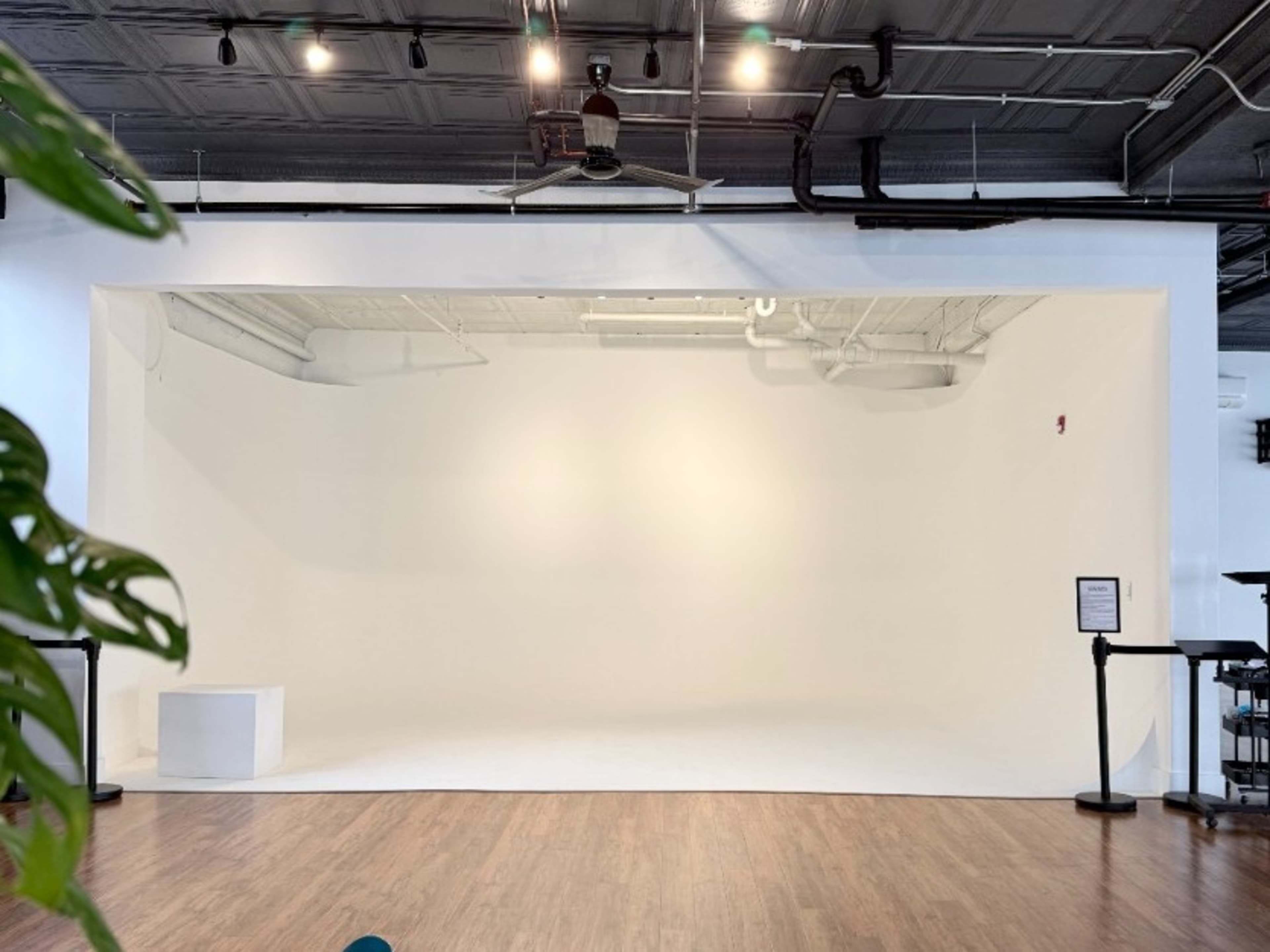 Cylorama Room Repaint