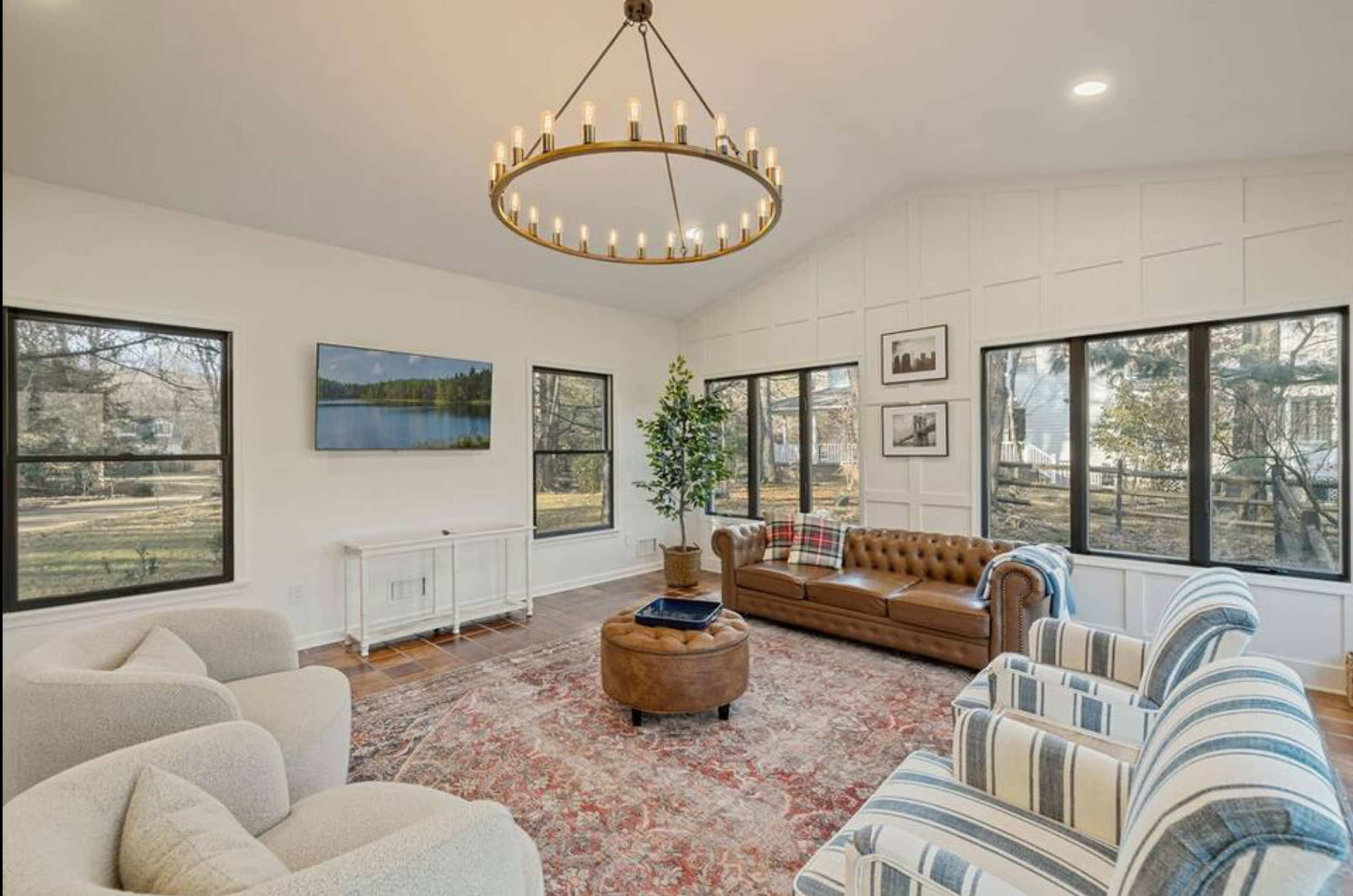 Suburban Mini Estate 3.5 acres Image in Ramapo, Suffern, NY