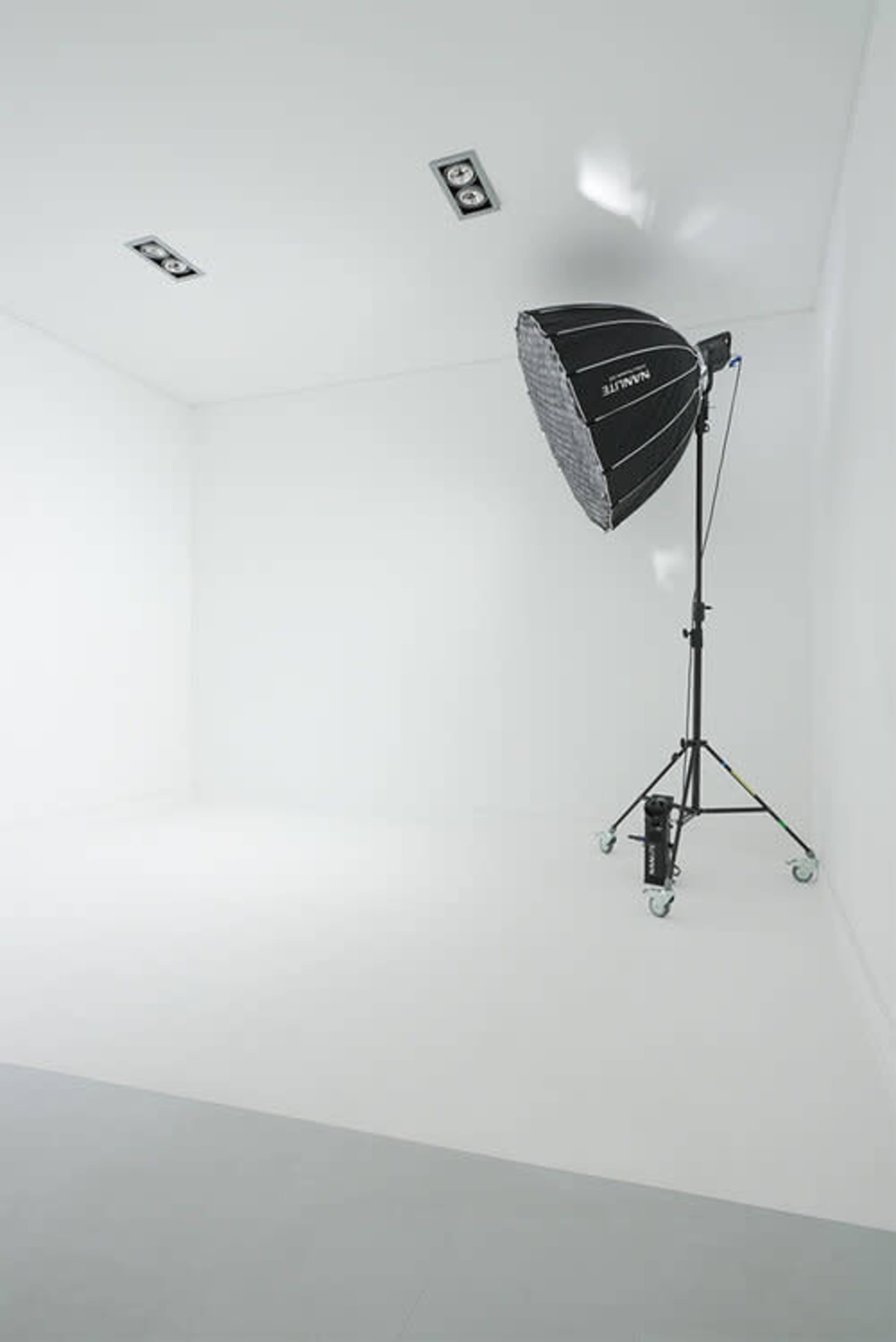 Studio photo en plein coeur de Paris Image in Madeleine, PARIS, 