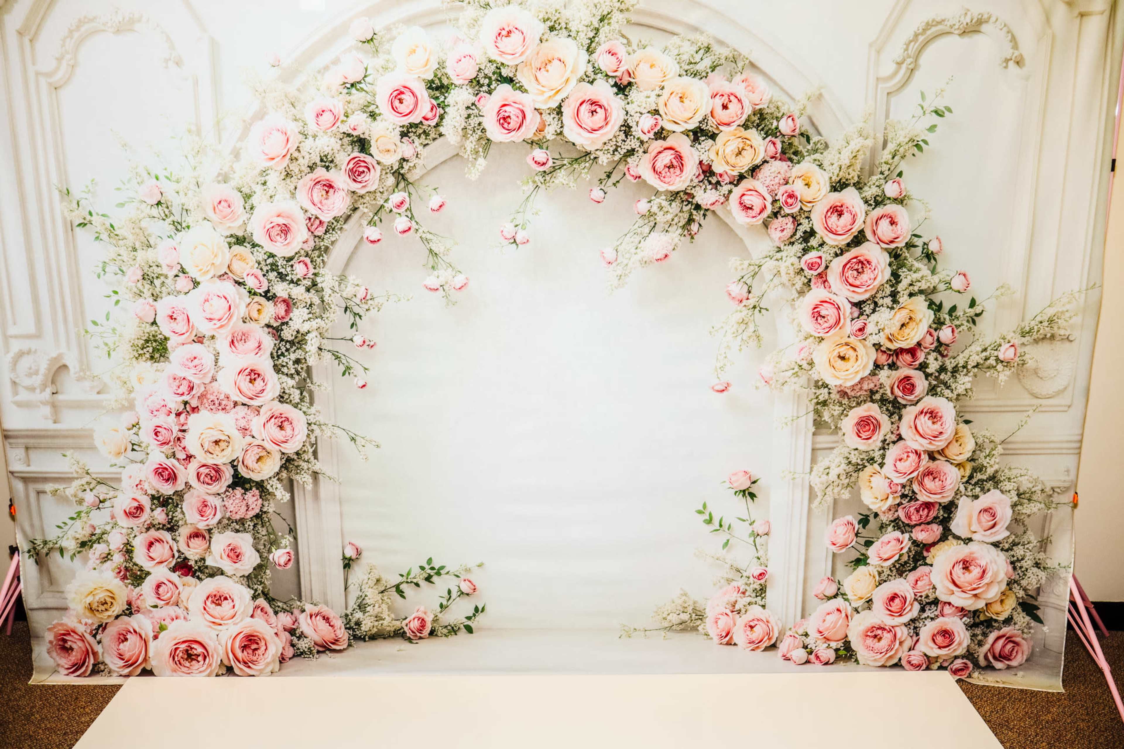 Valentines floral arch set for mini photo session Image in Applewood, Lakewood, CO