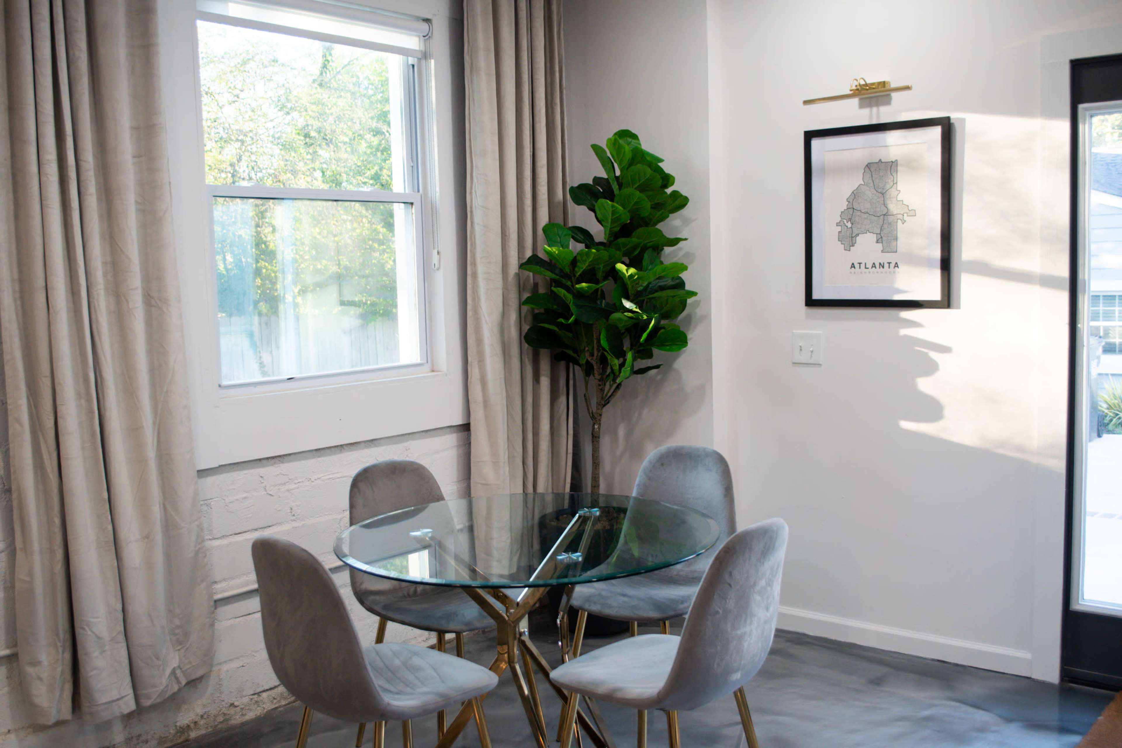 New! Industrial Studio Space with Natural Light Image in East Point, Atlanta, GA
