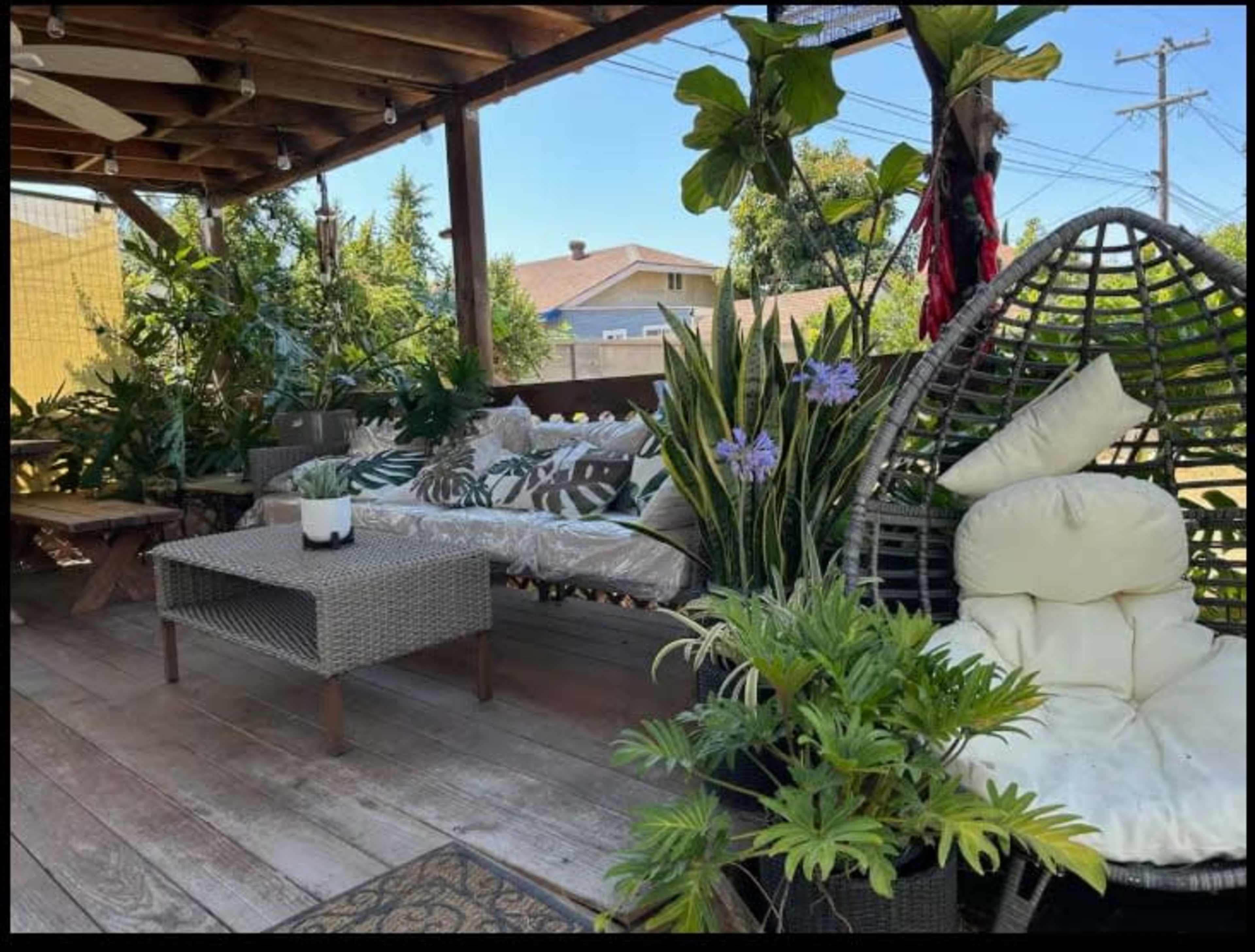 Charming Garden Oasis Home – Light-Filled Interior & Flexible Spaces Image in Midway City, Midway City, CA