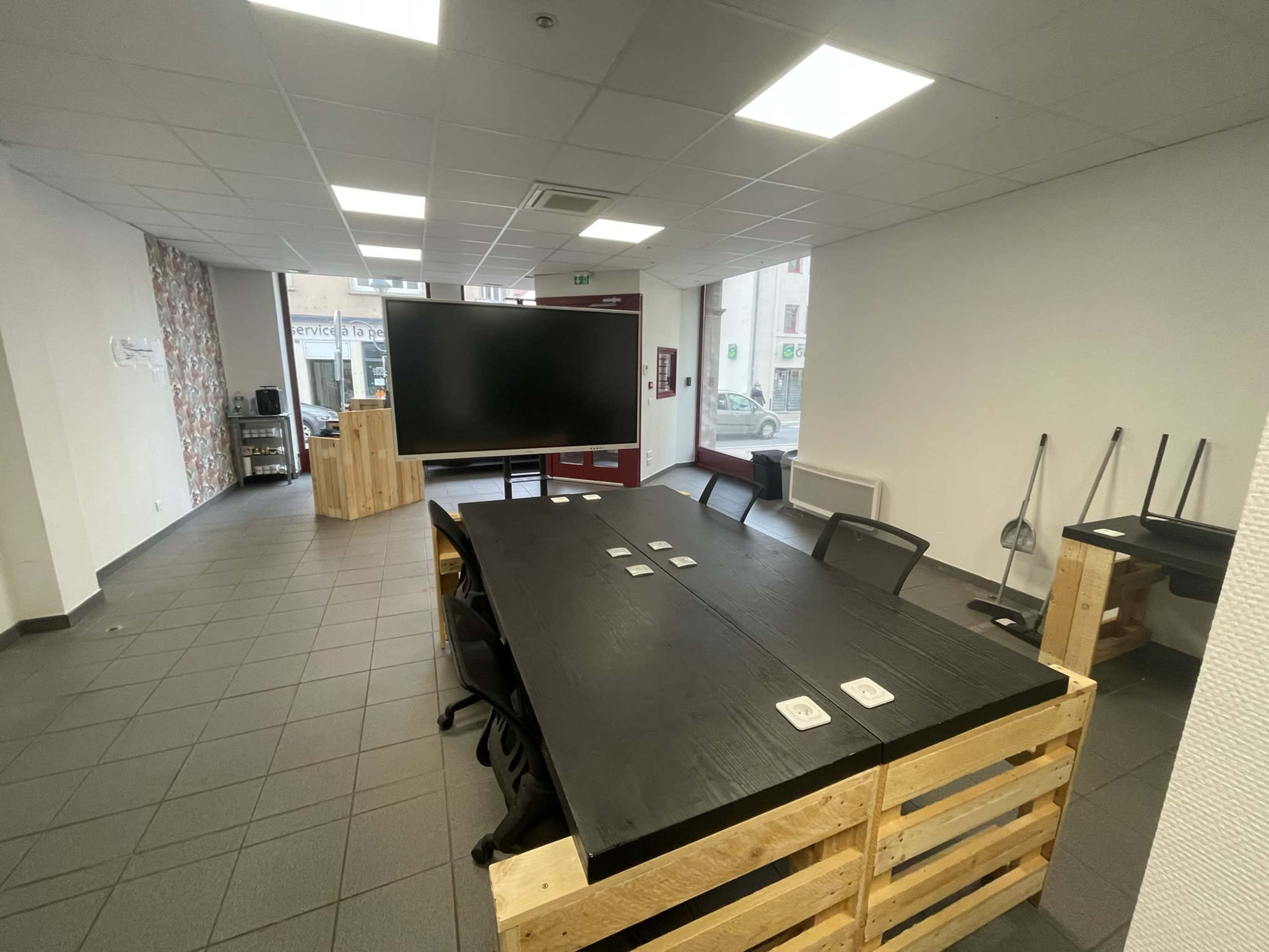 Salle de Formation / Séminaire en centre-ville proche parking, gare, bus Image in , Sarrebourg, 