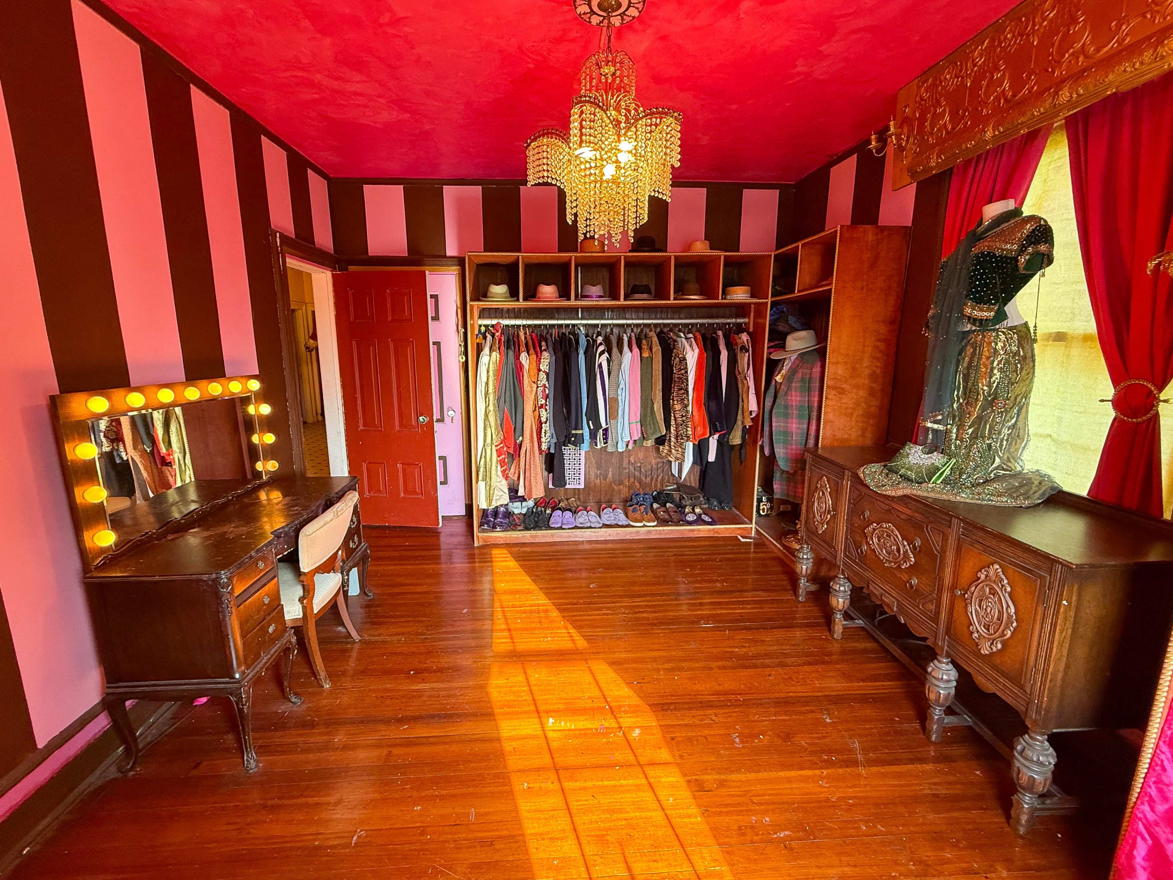 19th Century Colonial Home with Ornate Interiors. Image in Northwest Yonkers, YONKERS, NY