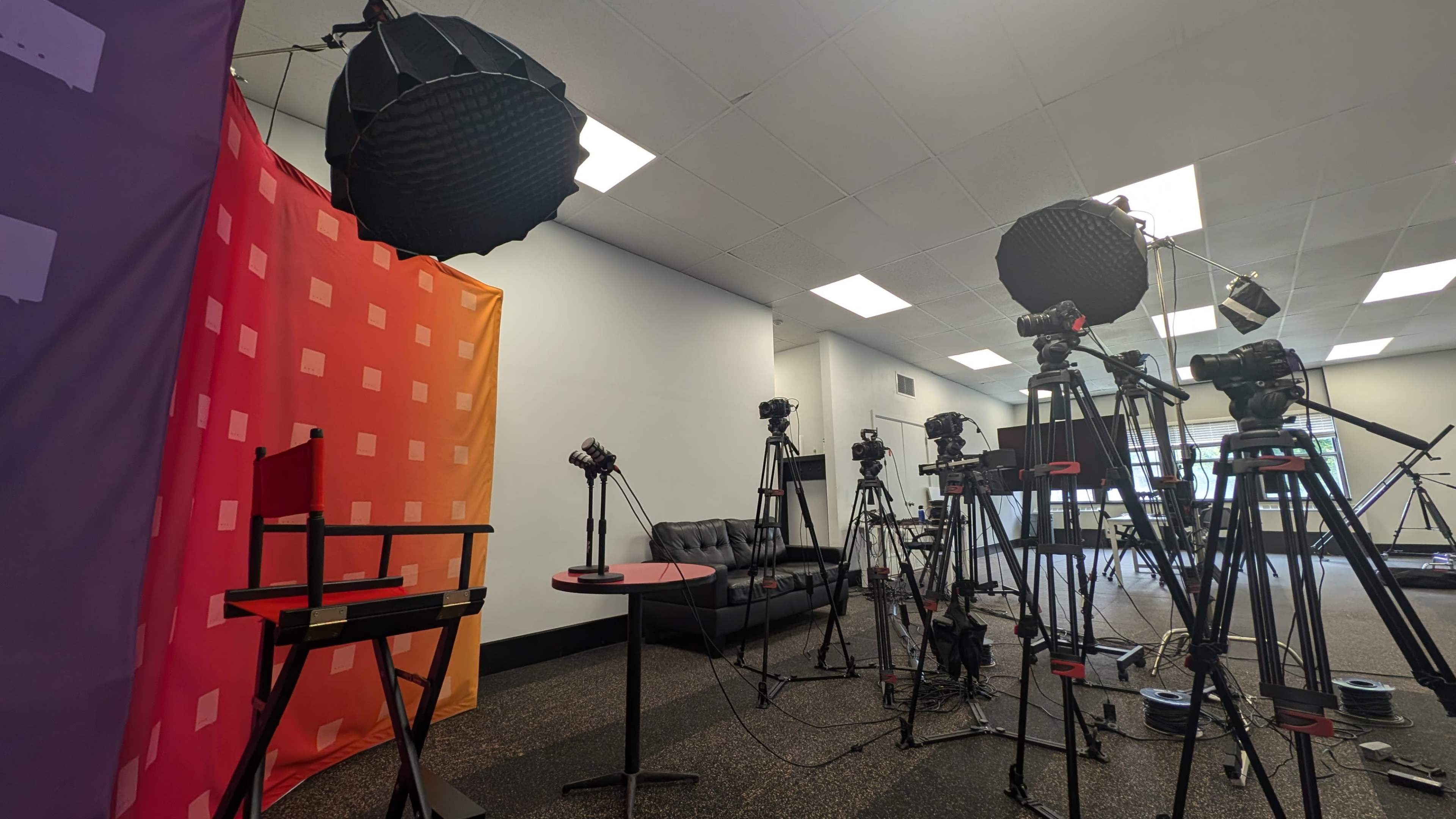 Flexible Pro Photography Studio Image in North Omaha, Omaha, NE