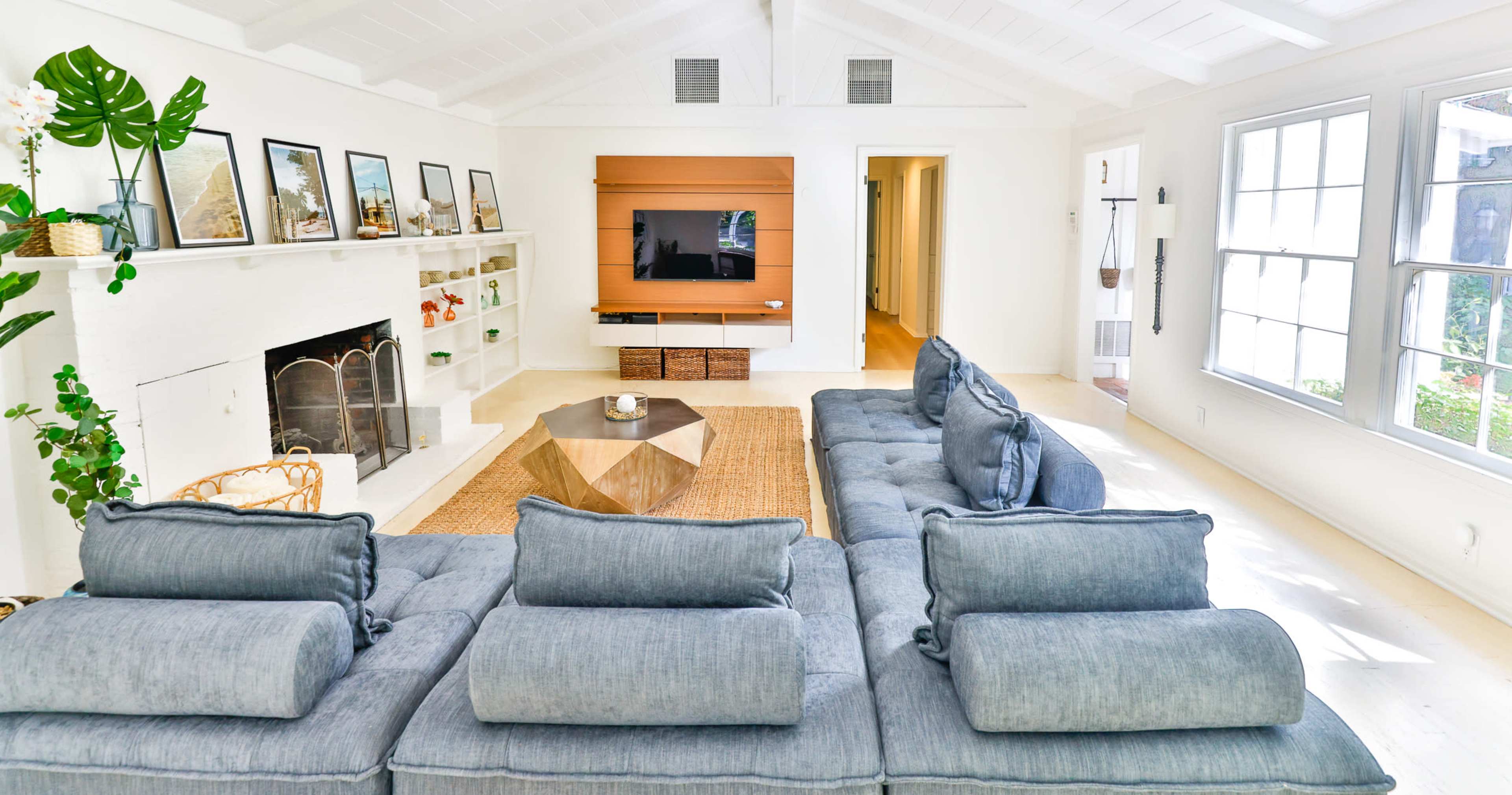 Secret Garden Home with Pool/Spa/5BR Image in Sherman Oaks, sherman oaks, CA