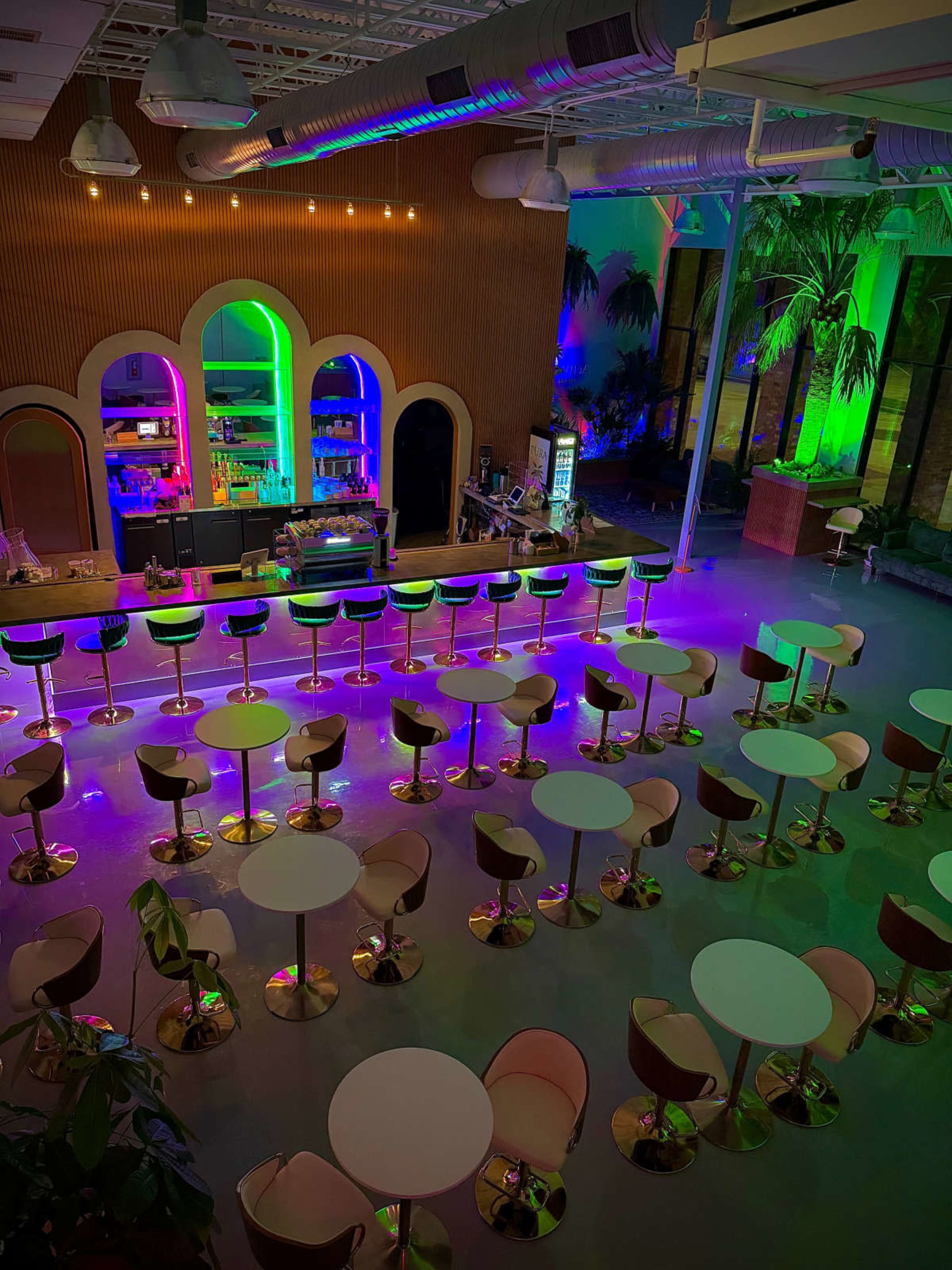 Vibrant Two-Story Tropical Event Space Near LSU Image in Highlands/Perkins, Baton Rouge, LA