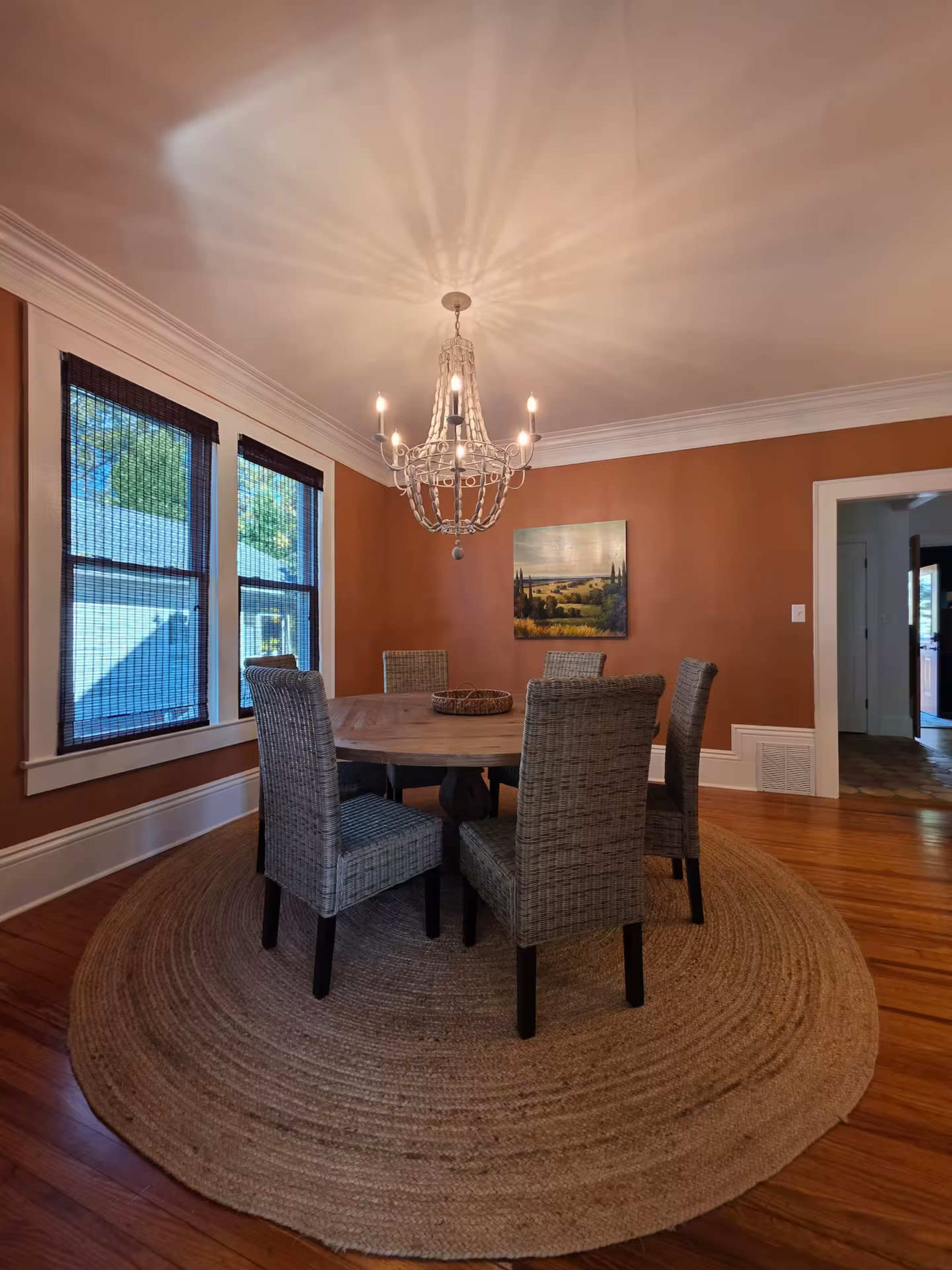 Downtown Vintage Home in Main St USA Image in Belmont, Belmont, NC