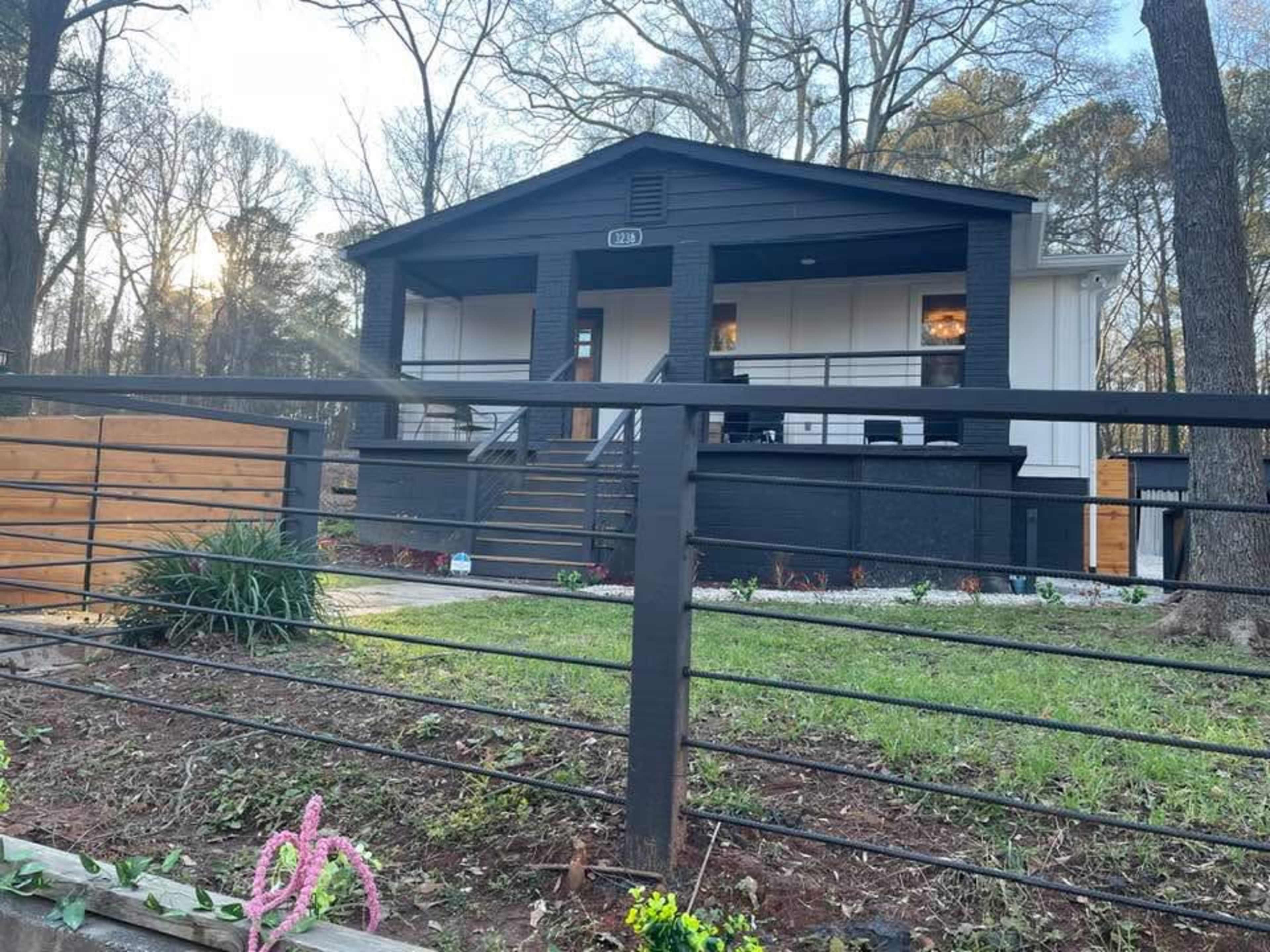 LoveJones Bungalow with Gated/Private Enchanting Backyard Image in Orchard Knob, Atlanta, GA