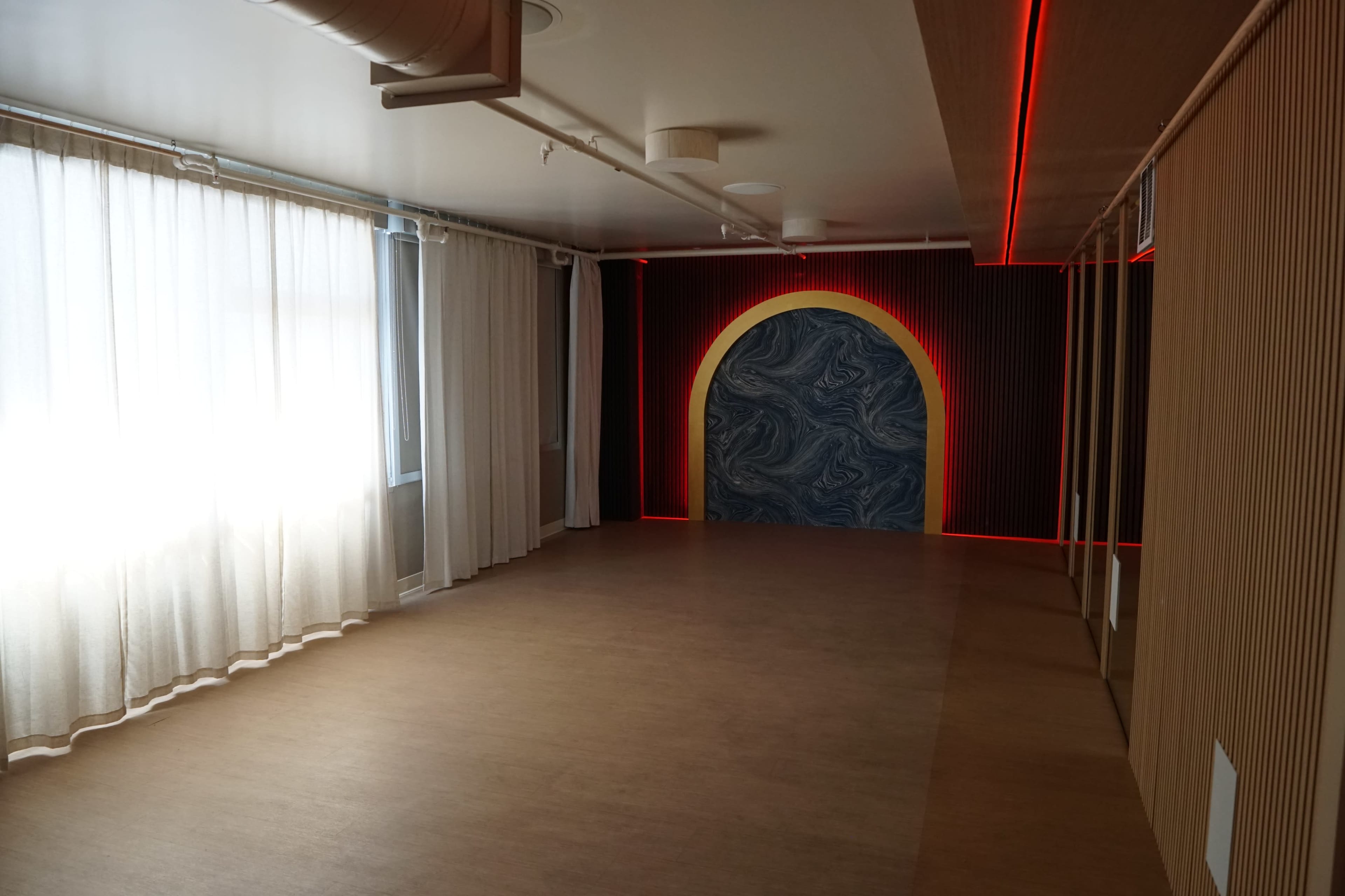 Yoga Studio, Fully Equipped & Staffed Image in Sawtelle, Los Angeles, CA