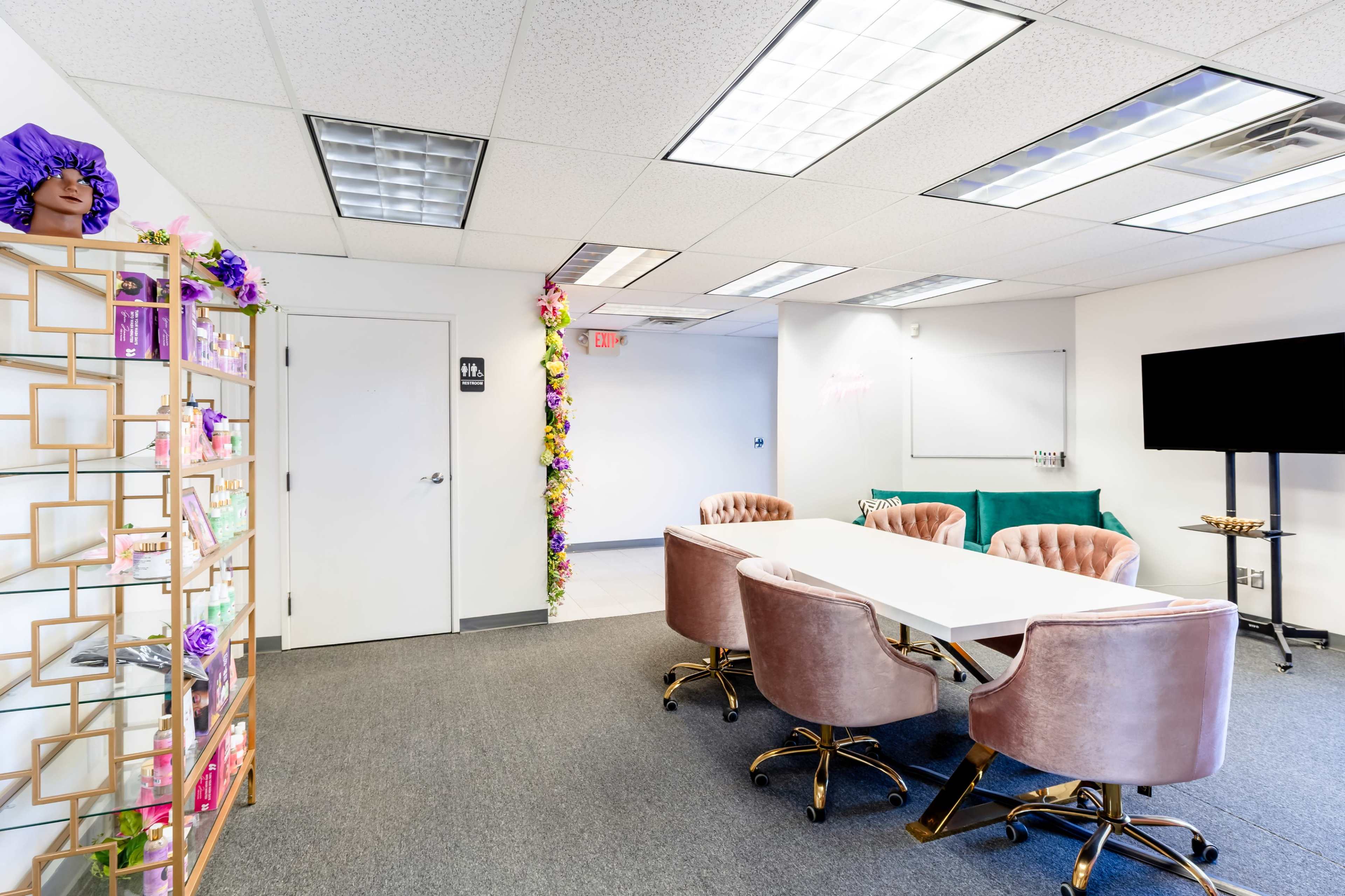 Photo-Worthy Space for Events, Parties & Pop-Ups Image in Livonia, Livonia, MI