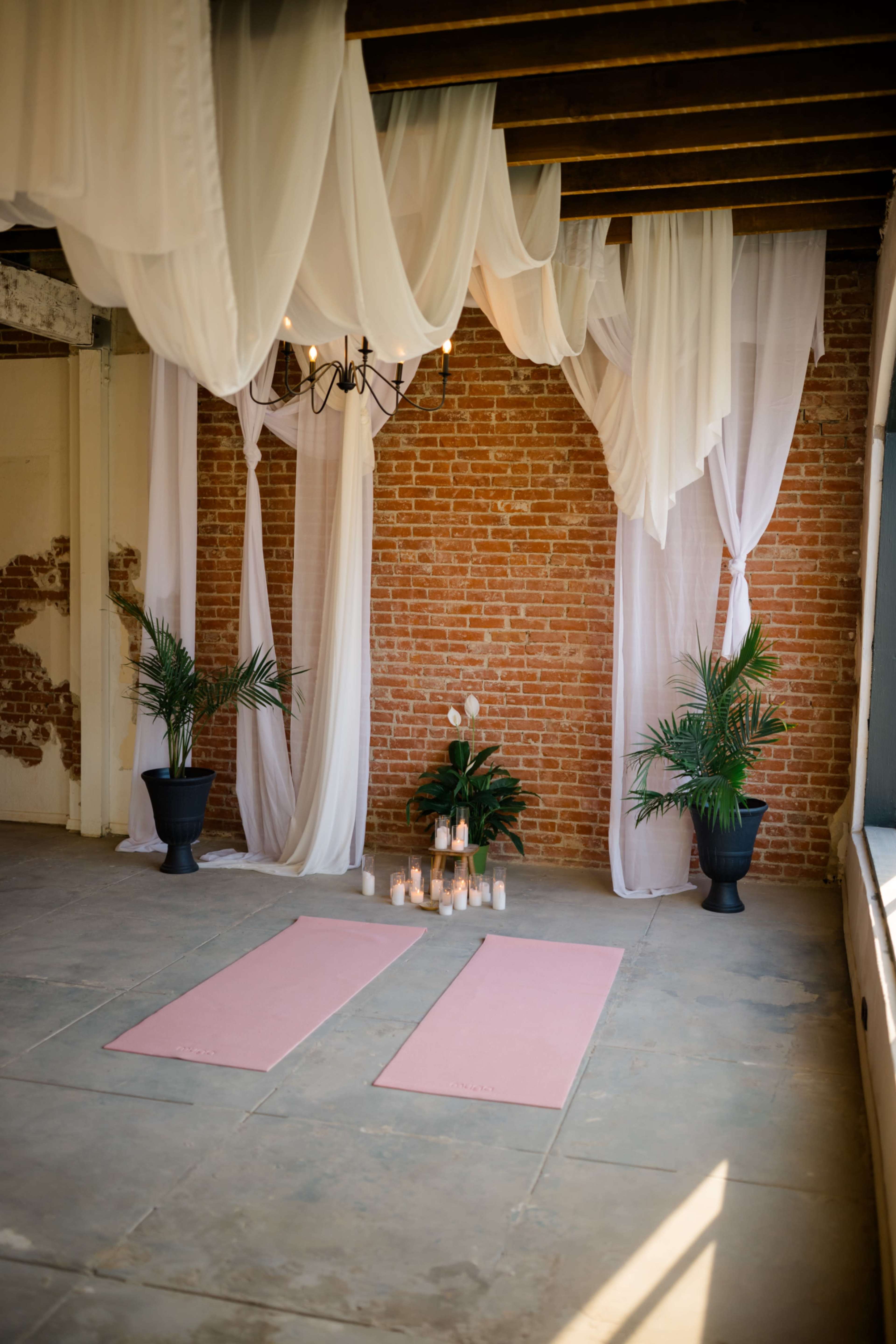 Pasadena Downtown Industrial Exposed Brick Studio Event Space Image in East Pasadena, Pasadena, CA