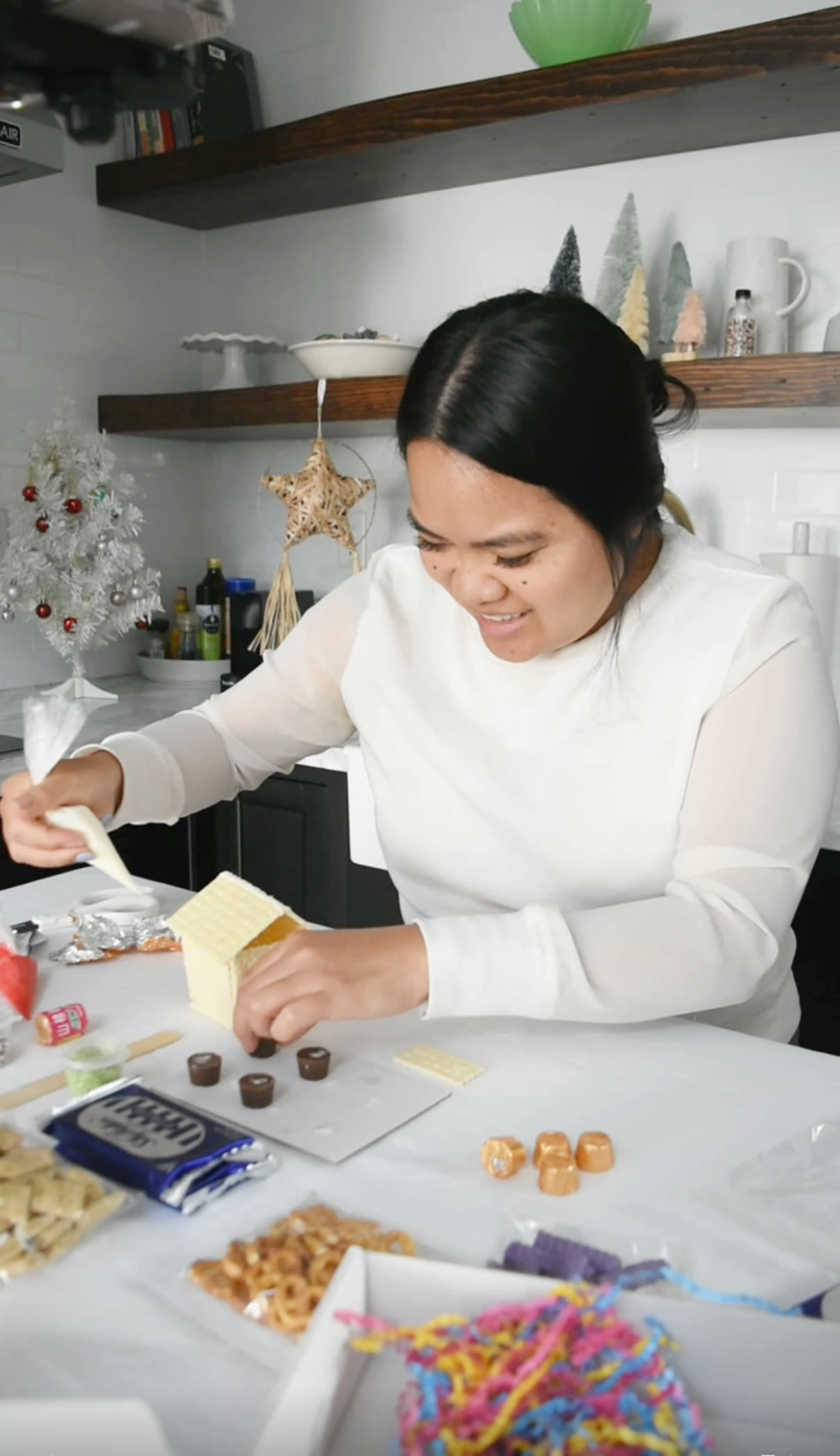 Loft + Rooftop w/ Skyline View | Light-Filled Kitchen | Versatile for Influencers & Shoots Image in Los Feliz, Los Angeles, CA