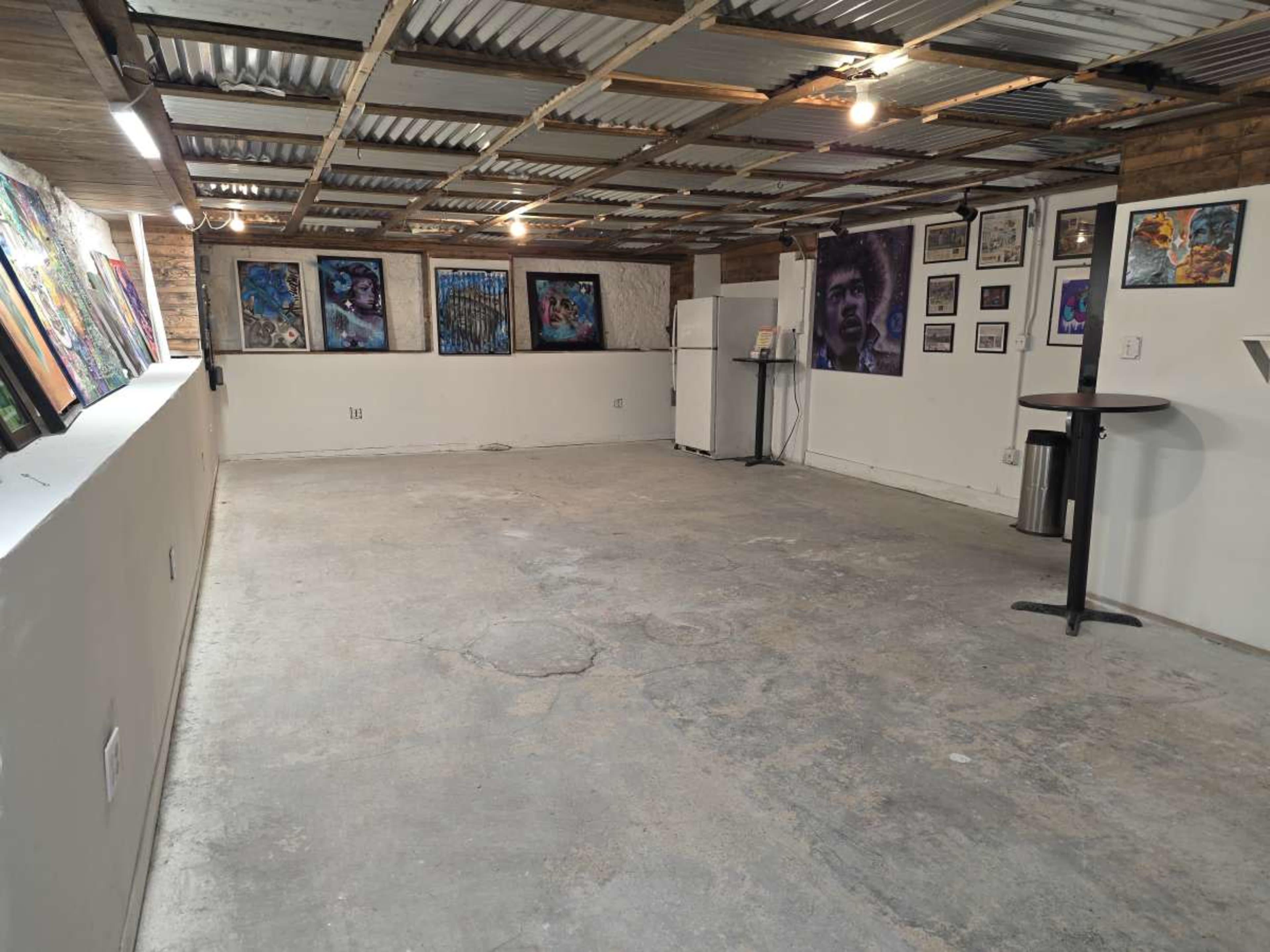 Grandhouse 424 Image in West Town, Chicago, IL