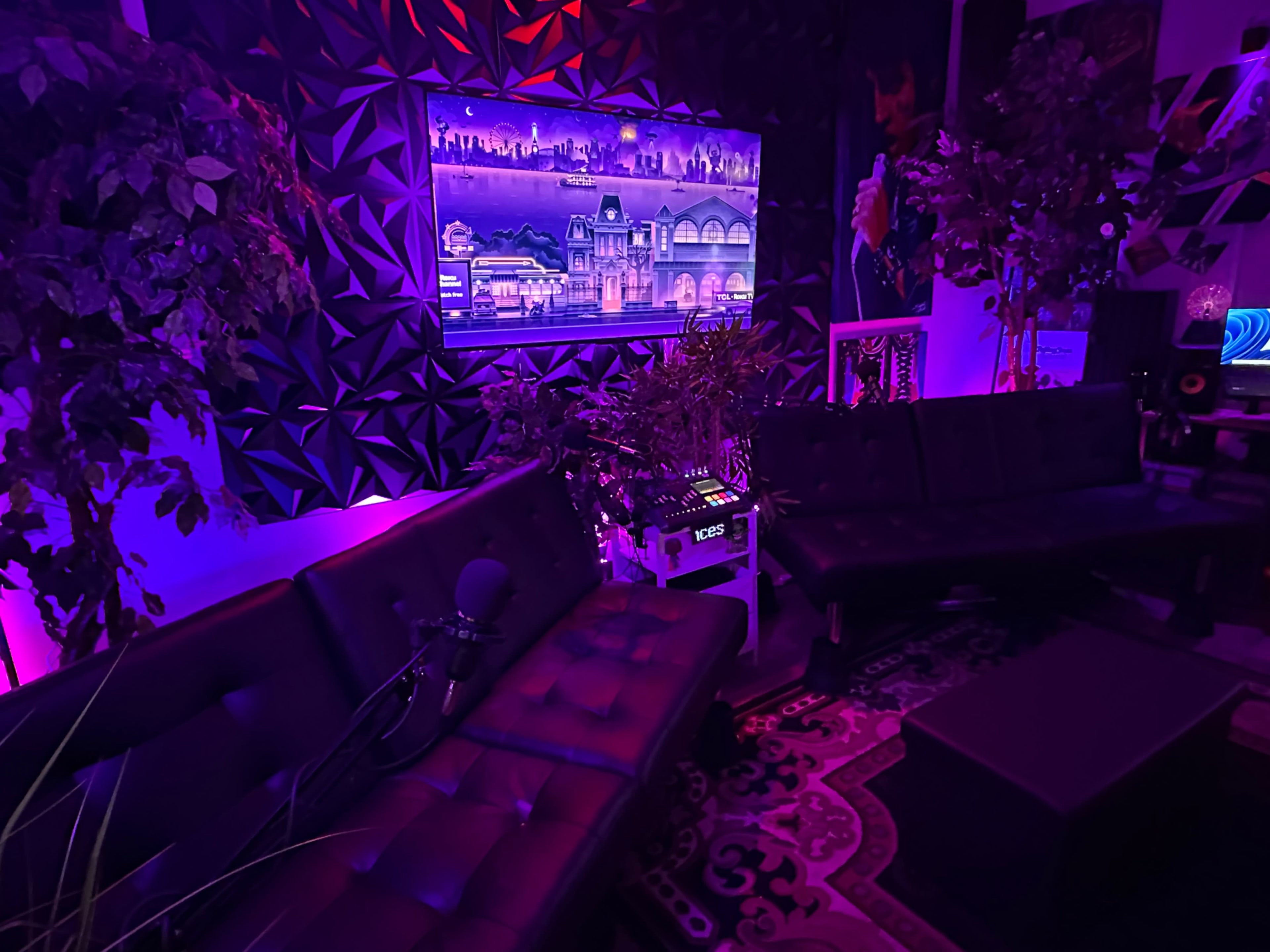 Ghostspace Labs | Creative Content Creator Studio Space (HD VIDEO ...