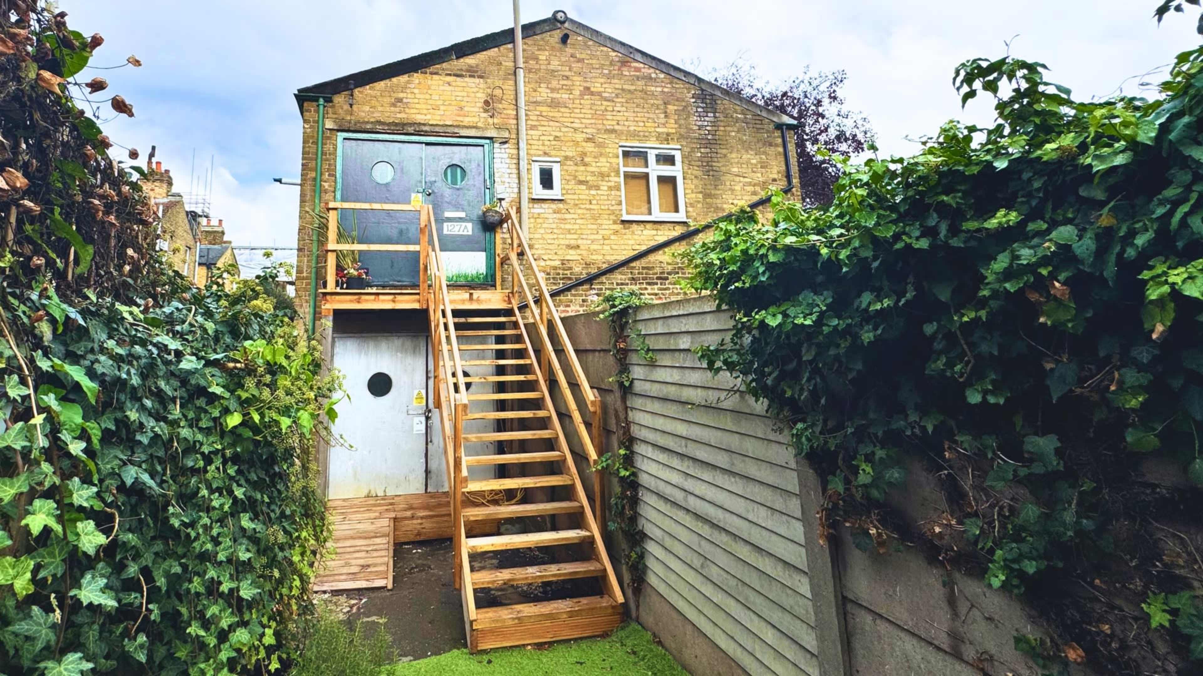 Versatile Two Story Industrial Warehouse & Photography Film Studio East London Image in Lower Clapton, London, ENG