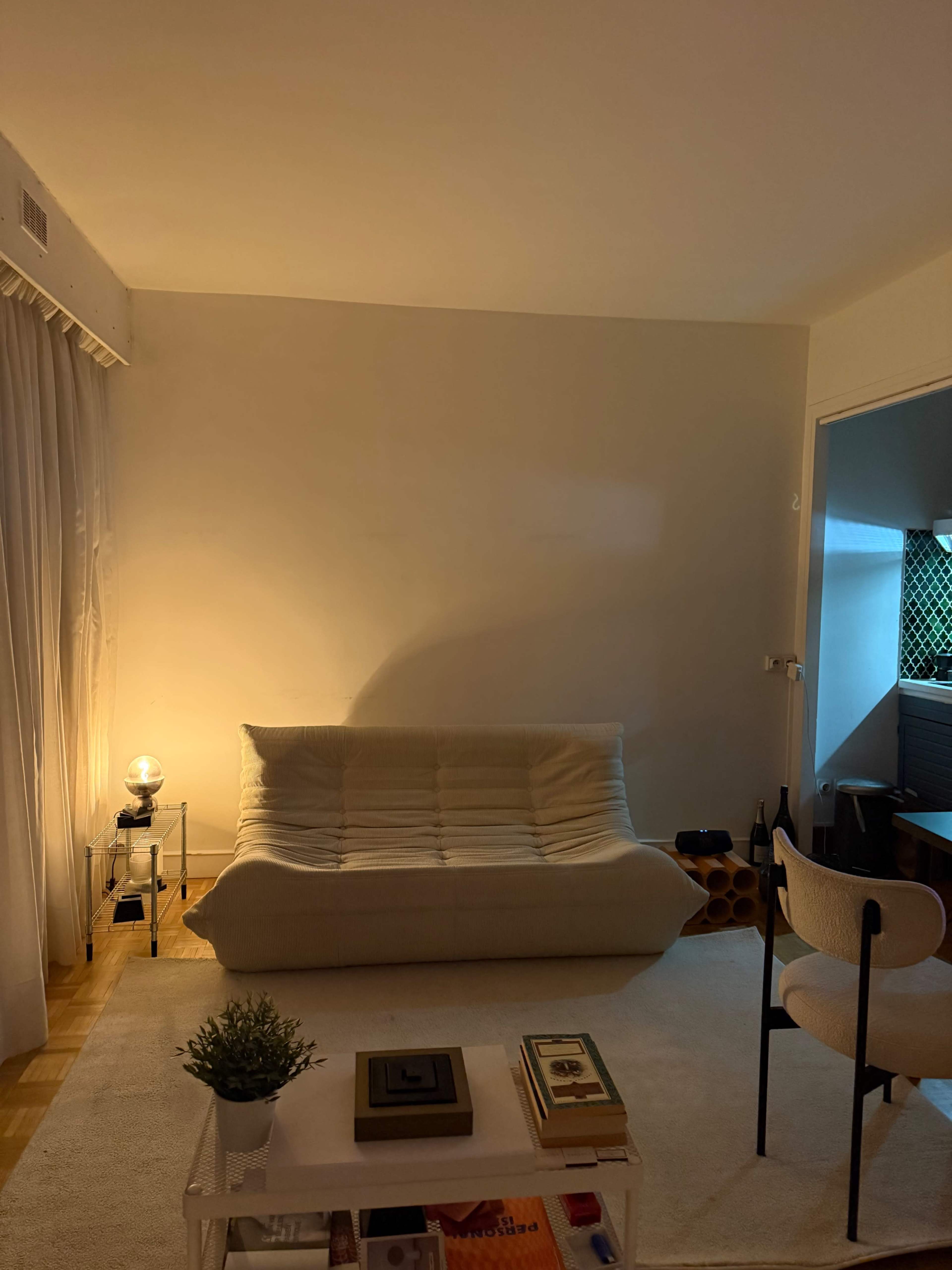 Studio photo lumineux et minimaliste - Paris Image in Plaine-Monceau, Paris