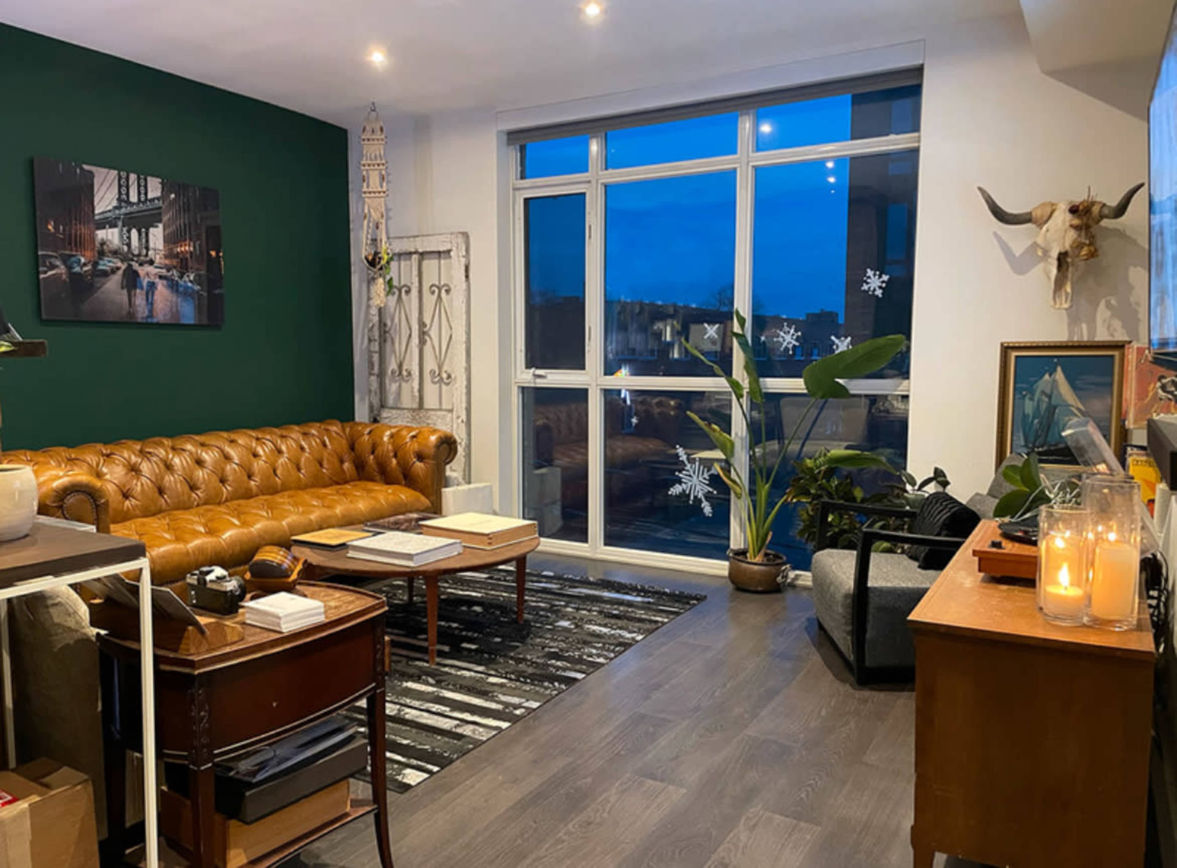 Little Italy photo studio Image in Palmerston - Little Italy, Toronto, ON