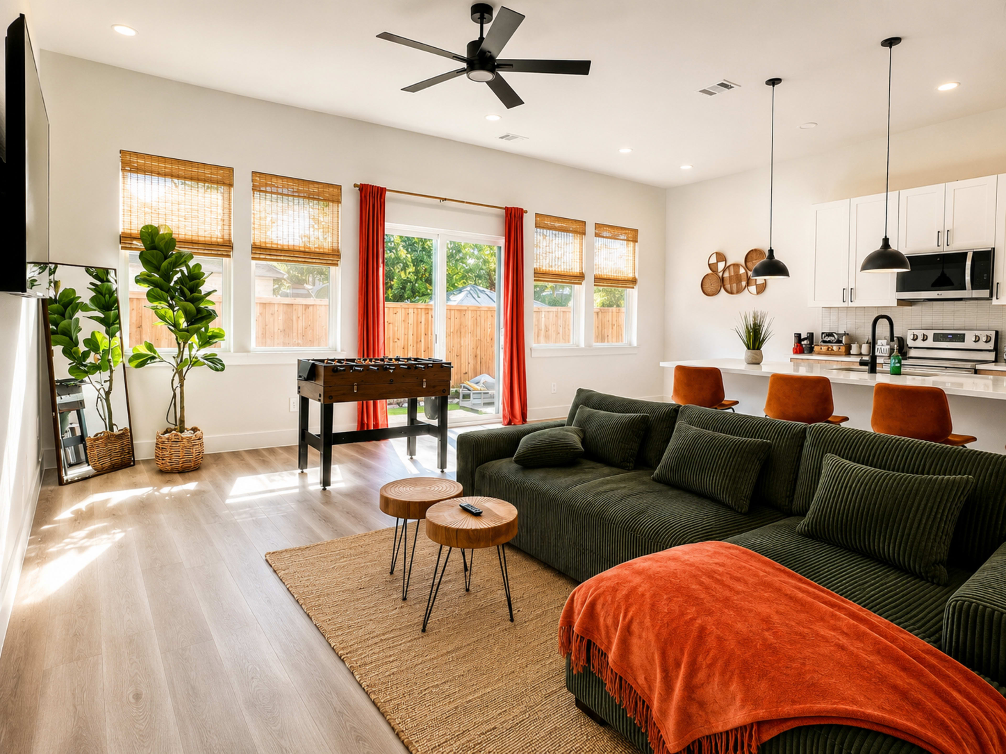 Luxury Dallas Townhouse with Rooftop Dome, Hot Tub & Karaoke Image in Dallas, Dallas, TX