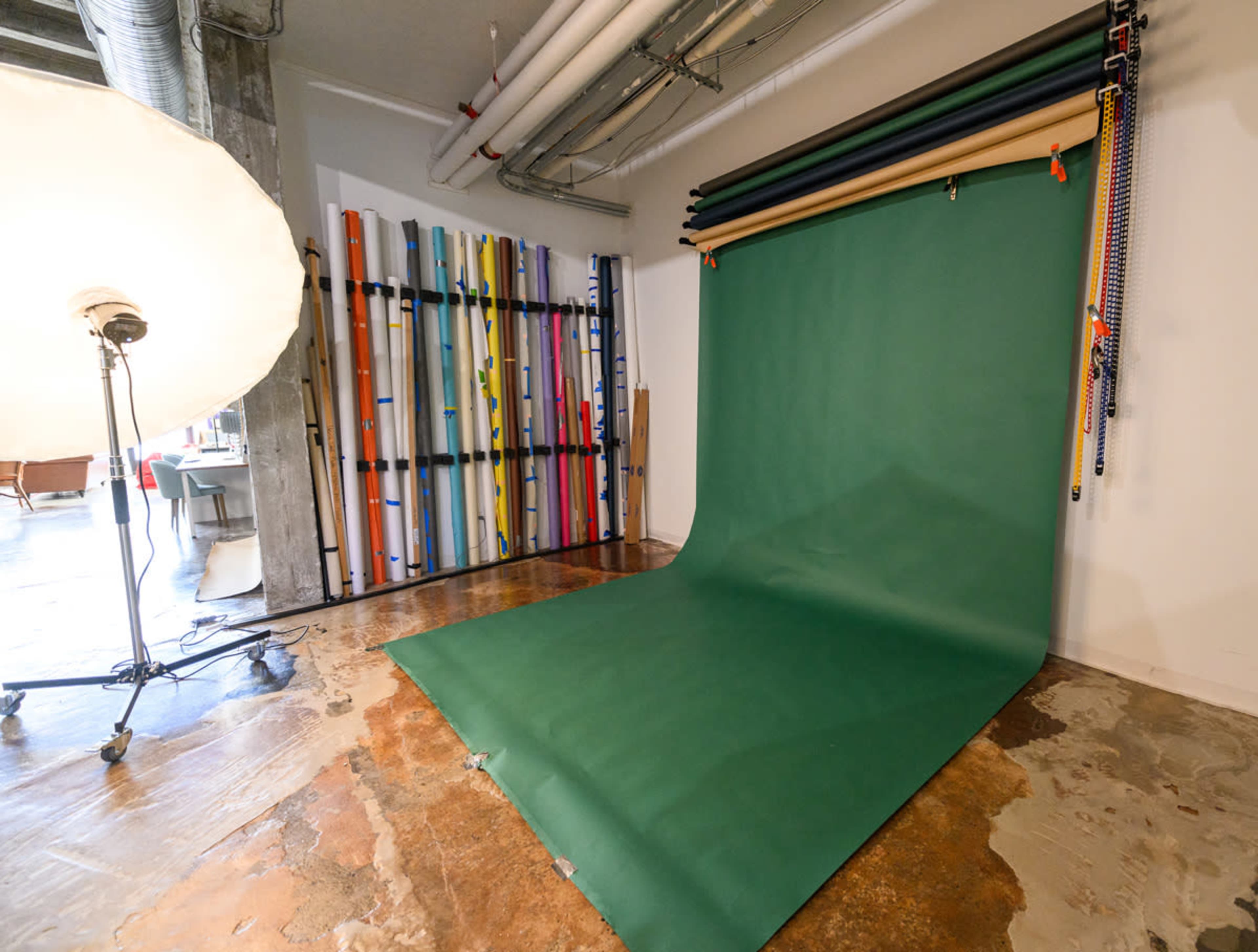 Downtown Photography Studio on Illinois Street Image in Downtown, Indianapolis, IN