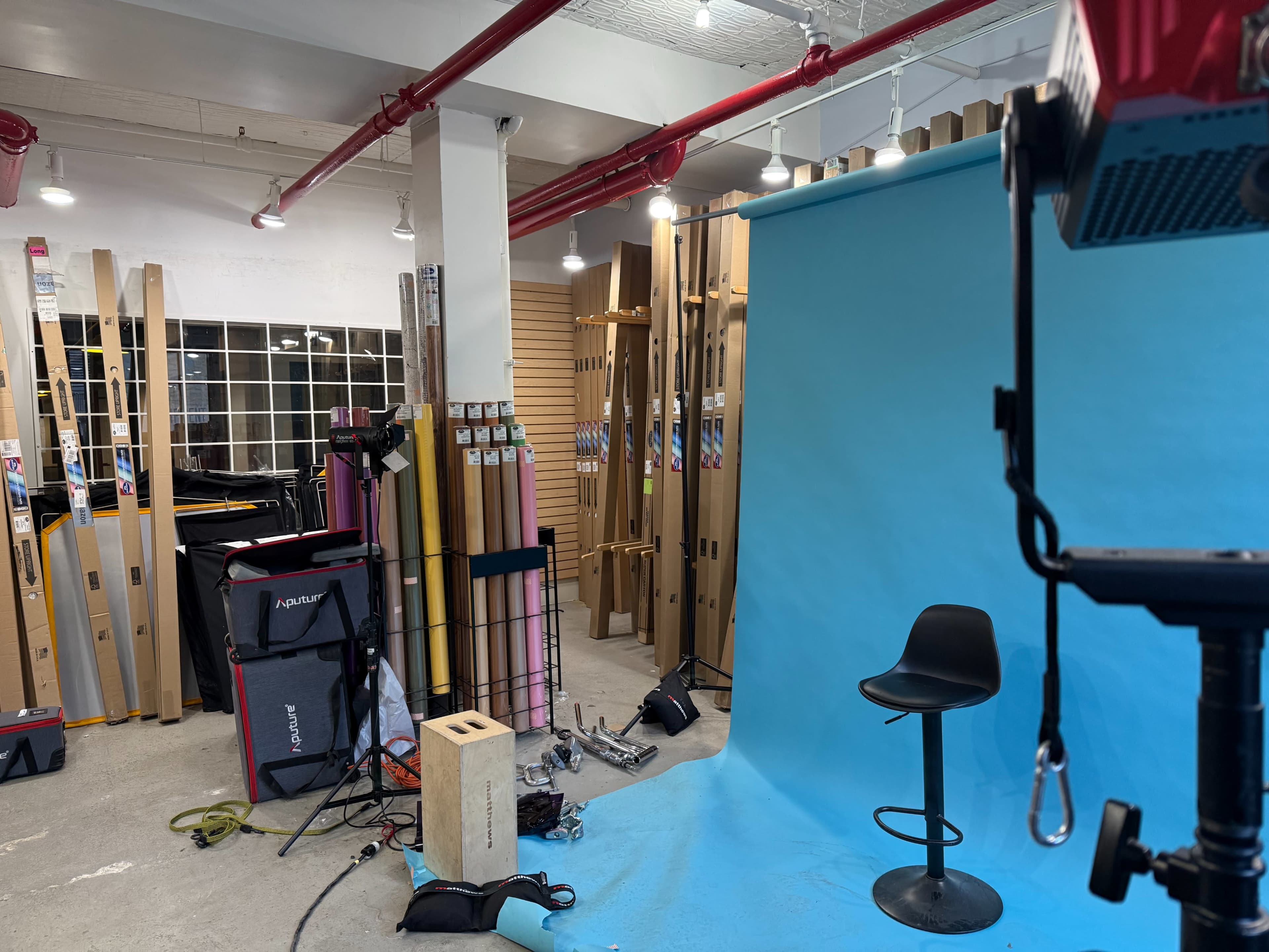 Budget Shooting Space In Imaging World Store (Bushwick) Image in Bushwick, Brooklyn, NY