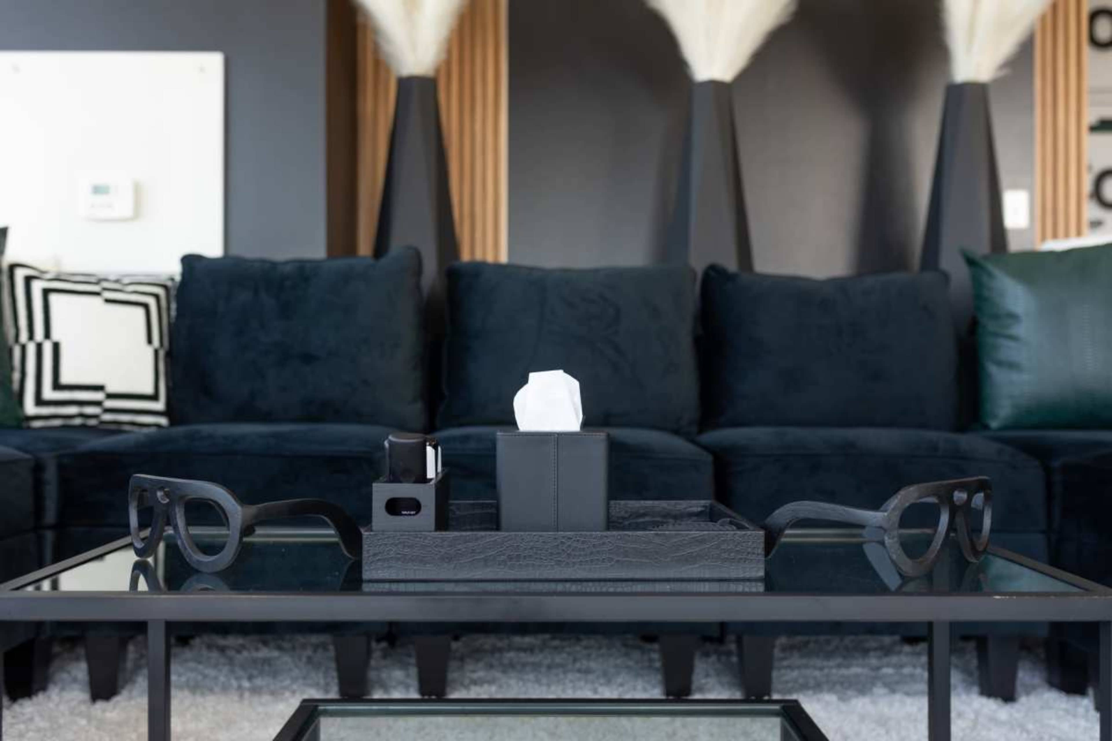Lux Loop Retreat: Amazing Views, Free Parking Image in Near South Side, Chicago, IL