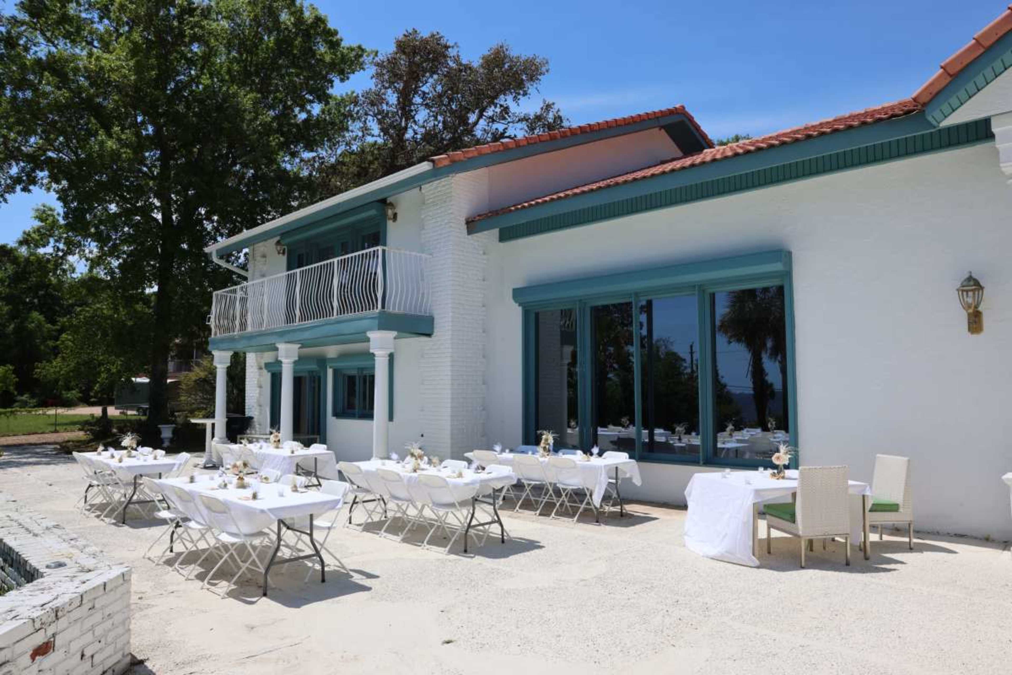 Bay-Front Mansion on 4 acres Image in , Freeport, FL