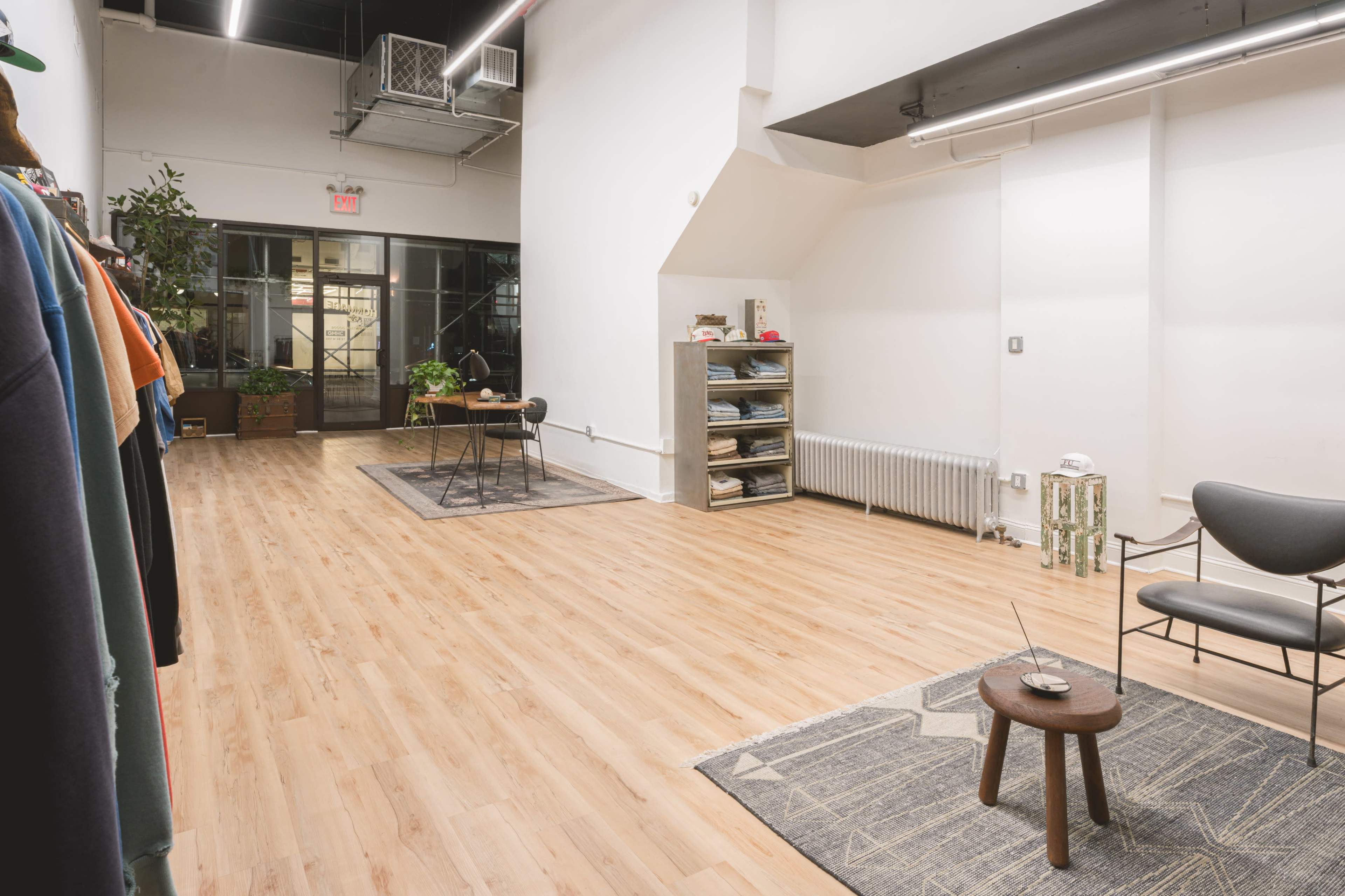 Spacious, customizable storefront in the heart of the Garment District Image in Midtown Manhattan, New York, NY